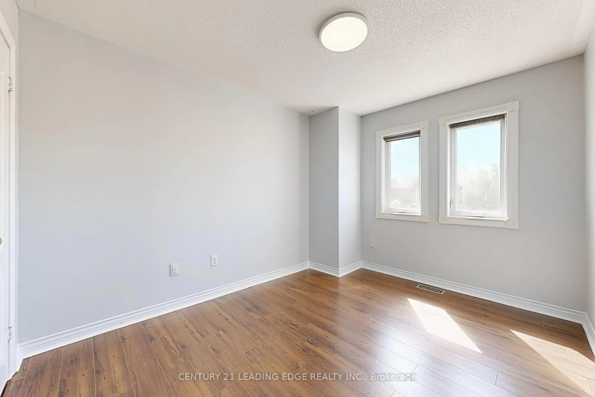 Photo 23 of 58 Redkey Drive, Markham, Milliken Mills East — HOMEH