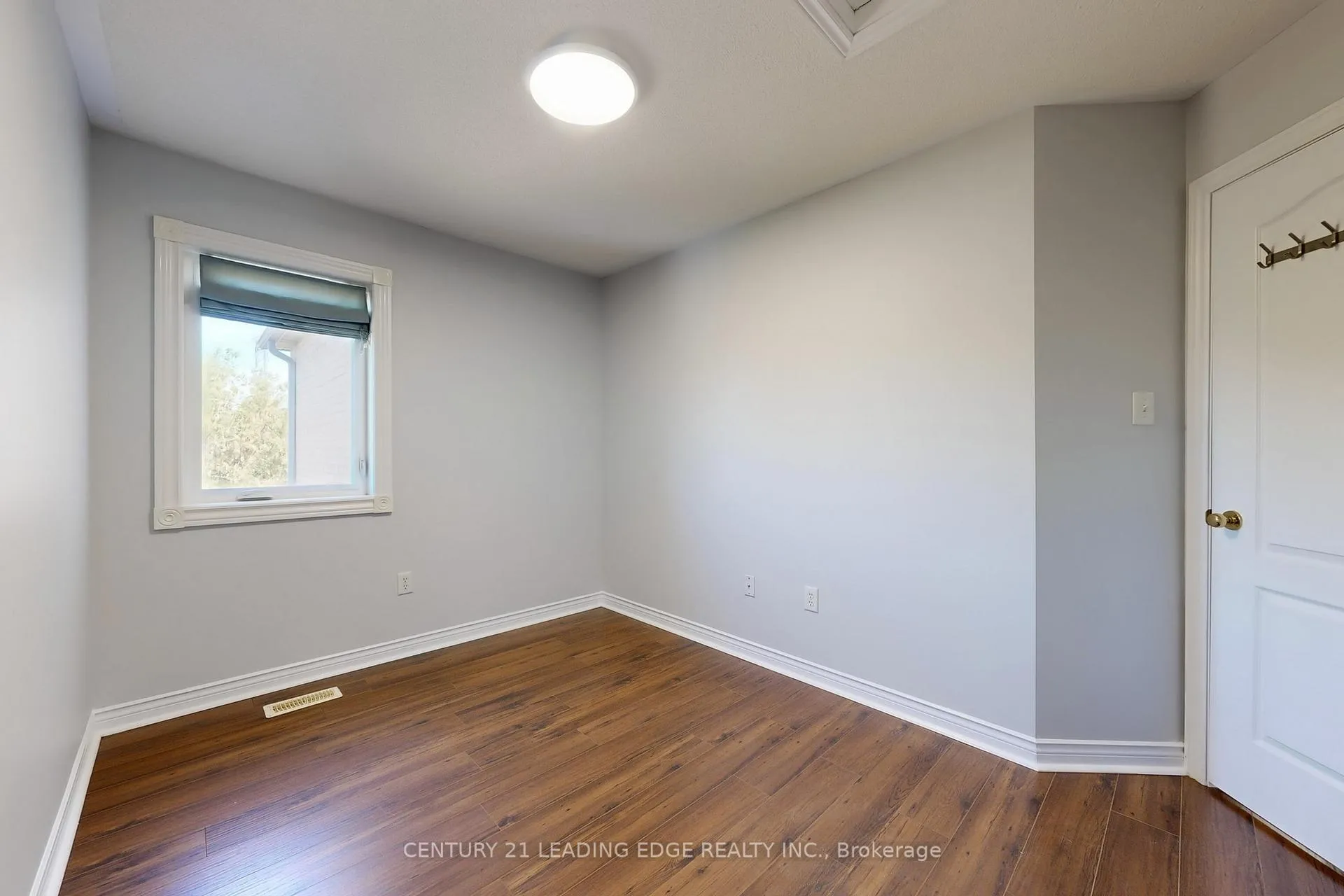 Photo 32 of 58 Redkey Drive, Markham, Milliken Mills East — HOMEH