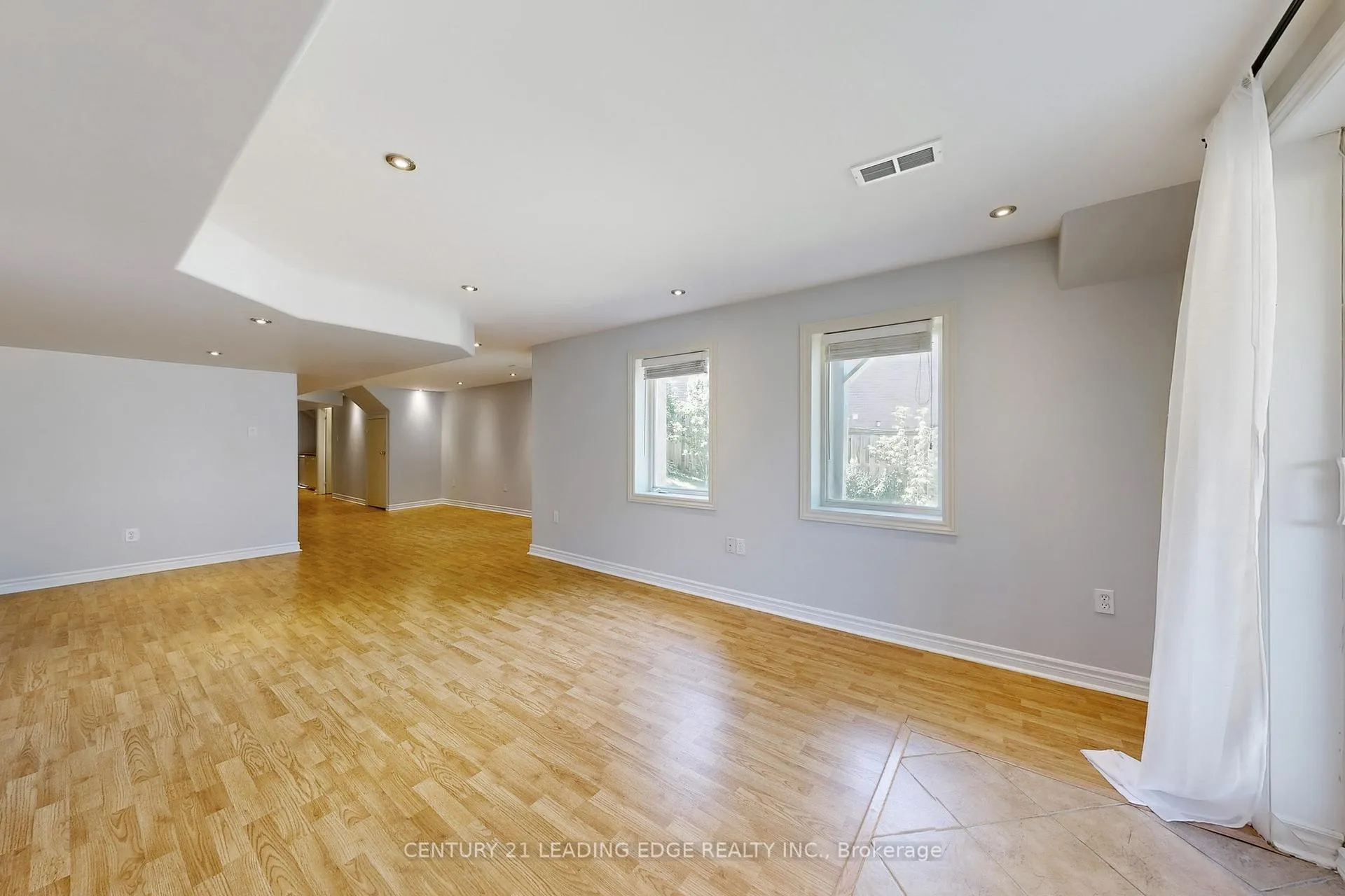 Photo 36 of 58 Redkey Drive, Markham, Milliken Mills East — HOMEH