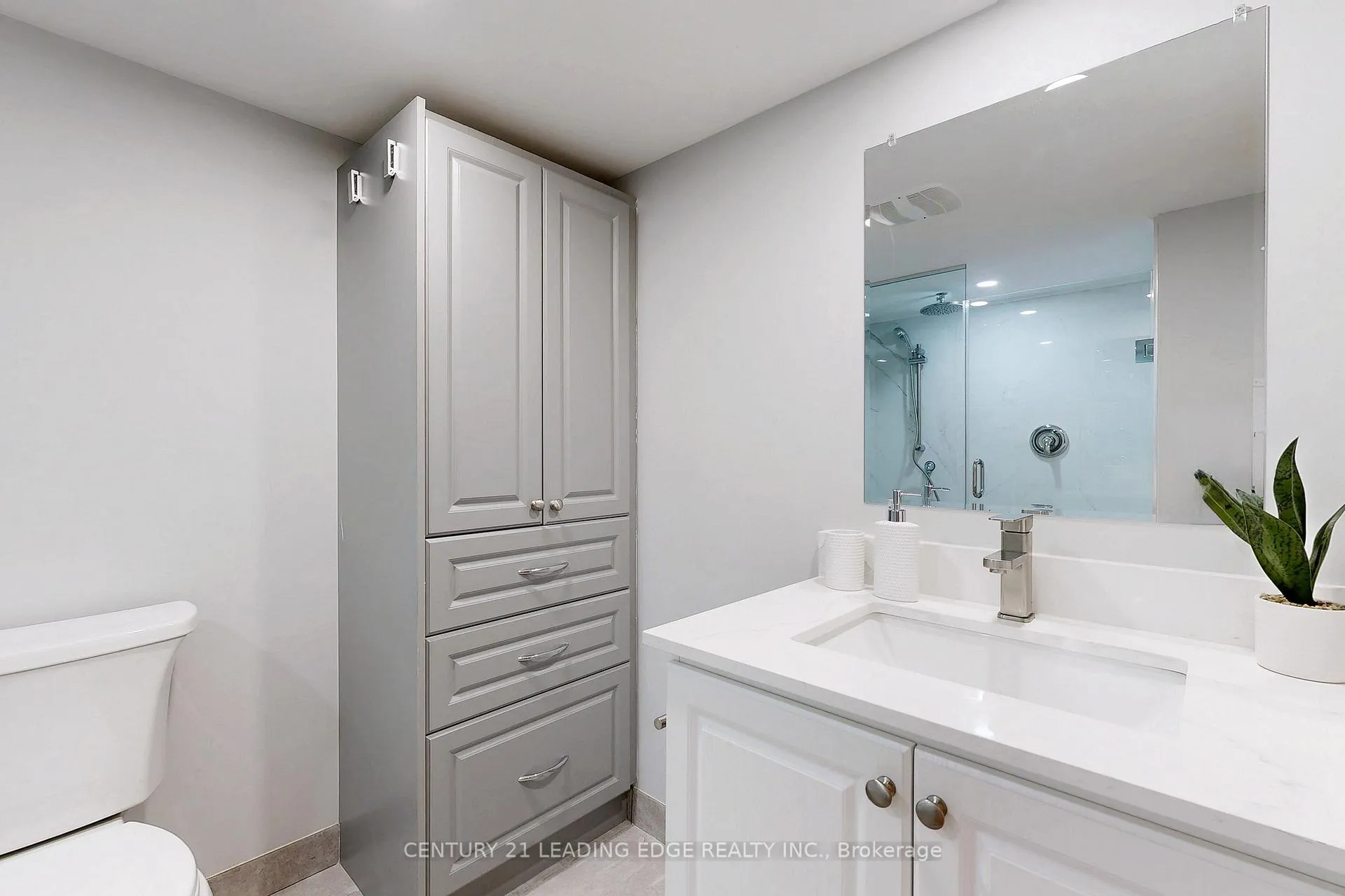 Photo 38 of 58 Redkey Drive, Markham, Milliken Mills East — HOMEH