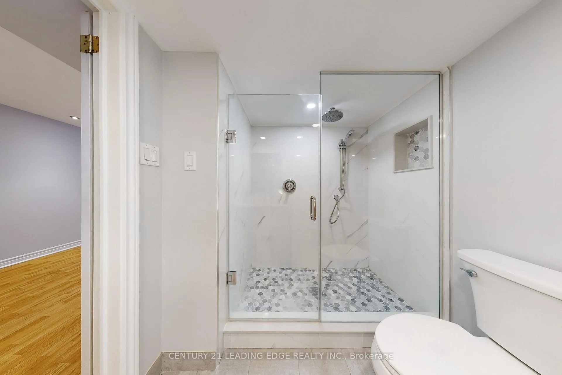 Photo 39 of 58 Redkey Drive, Markham, Milliken Mills East — HOMEH