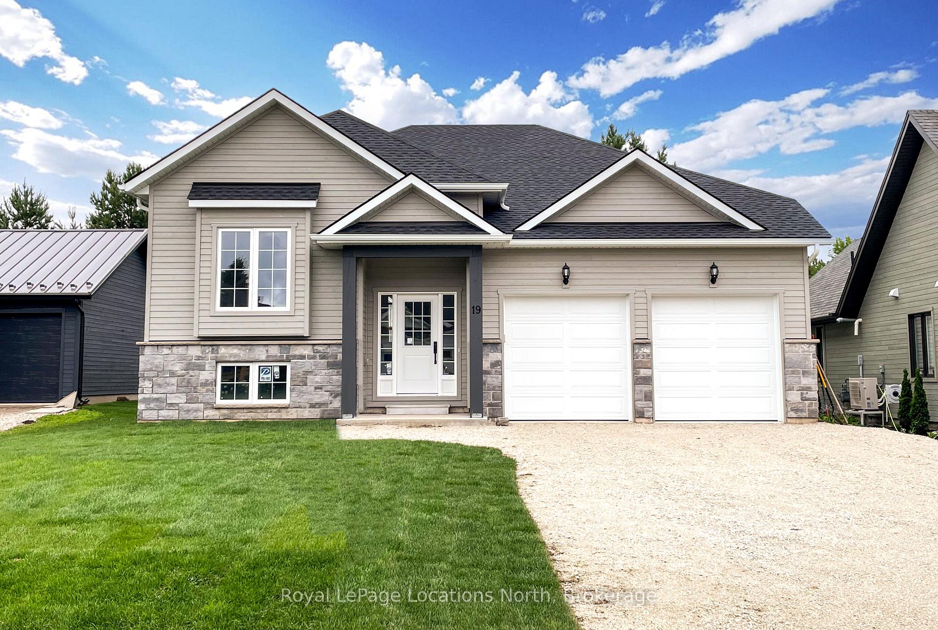 Photo 1 of 19 Gordon Crescent, Meaford — HOMEH