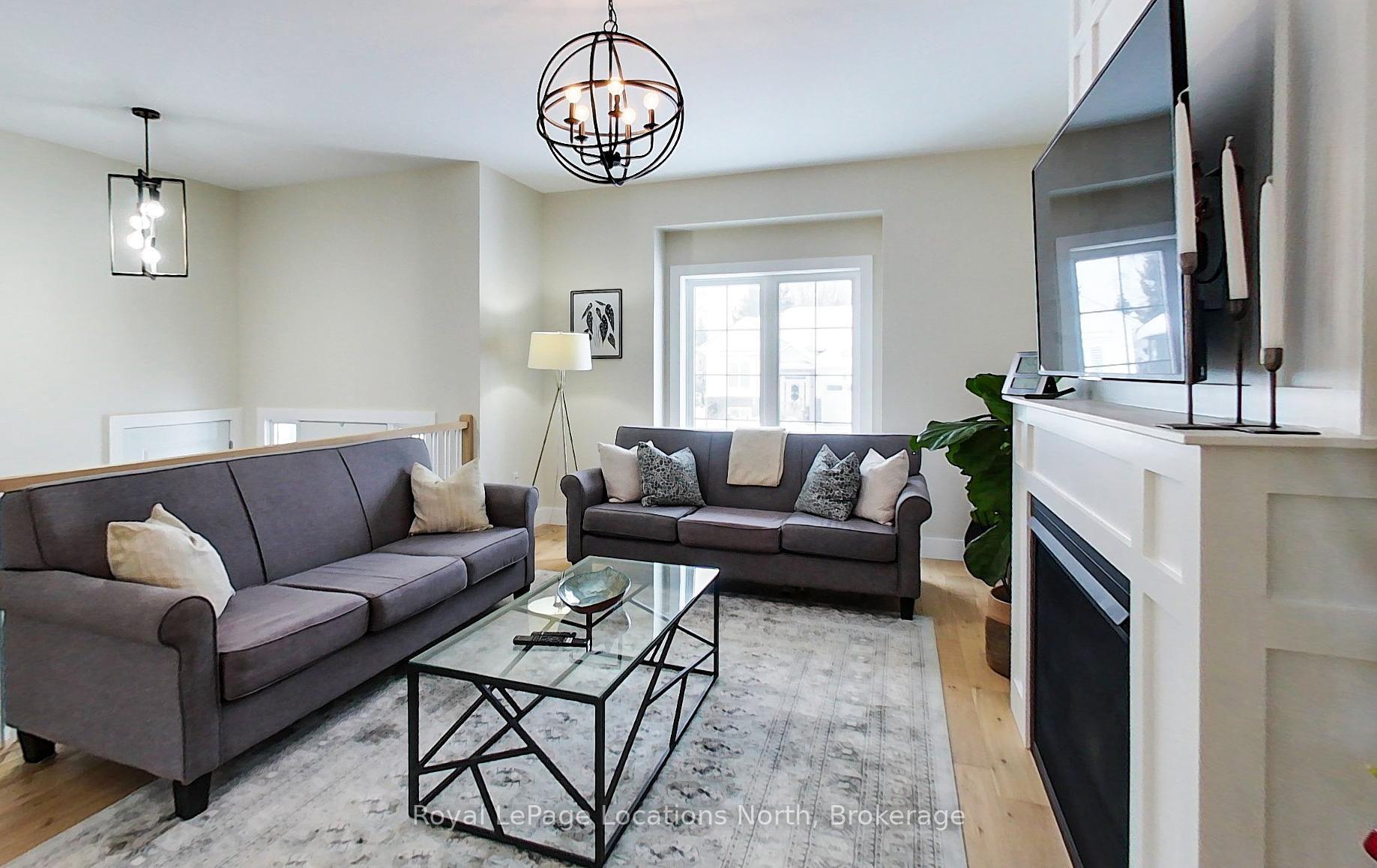 Photo 6 of 19 Gordon Crescent, Meaford — HOMEH