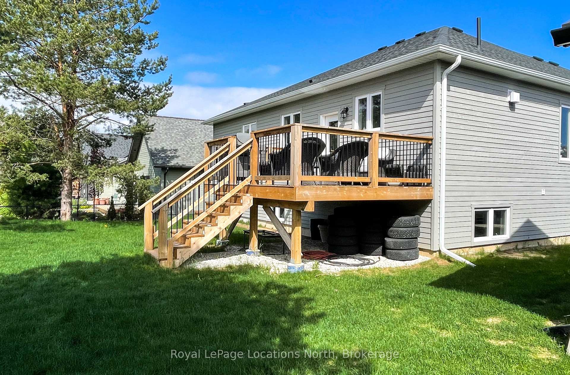 Photo 38 of 19 Gordon Crescent, Meaford — HOMEH