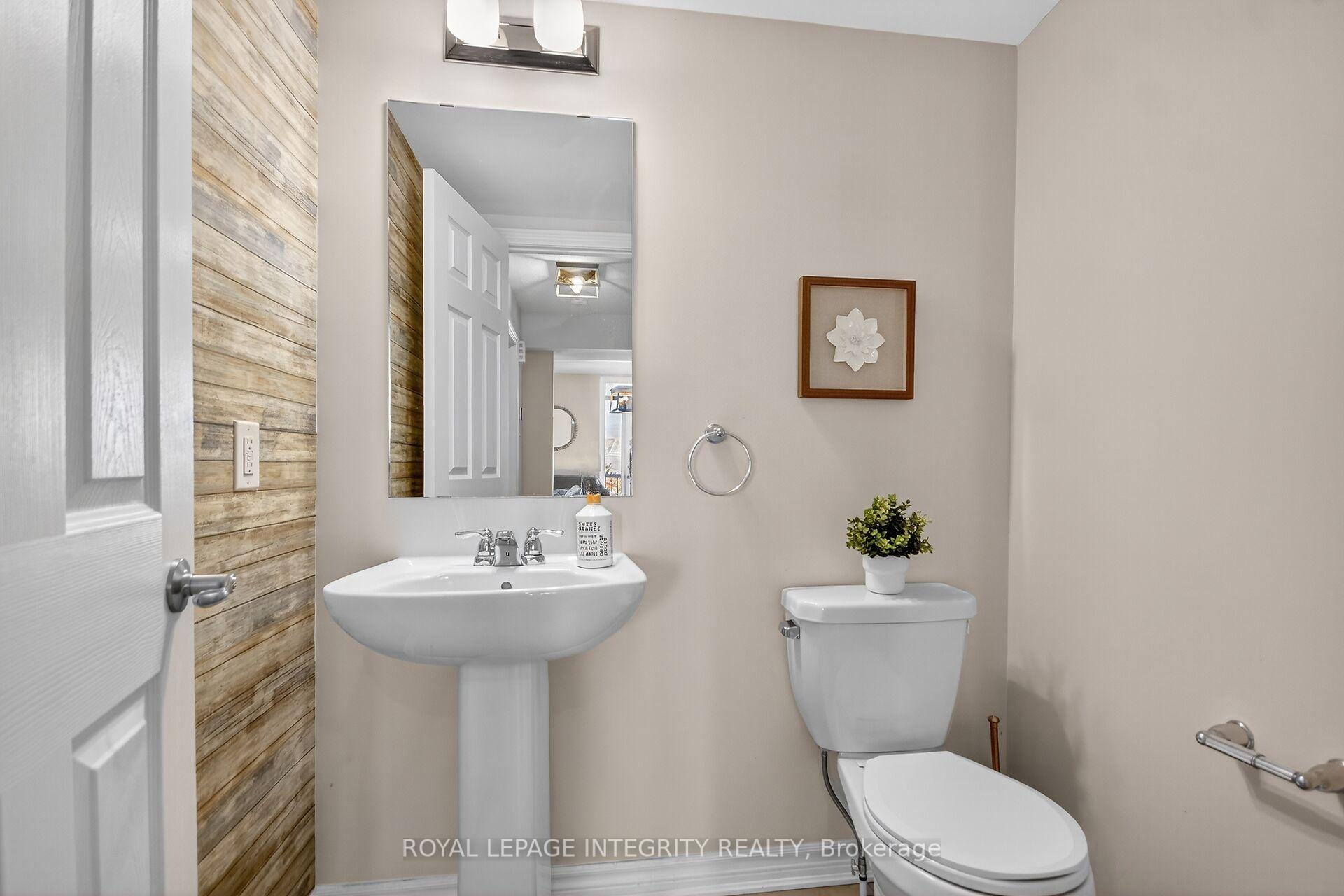 Photo 7 of 96 Feathertop Lane S, Ottawa, Kanata - Emerald Meadows/Trailwest — HOMEH