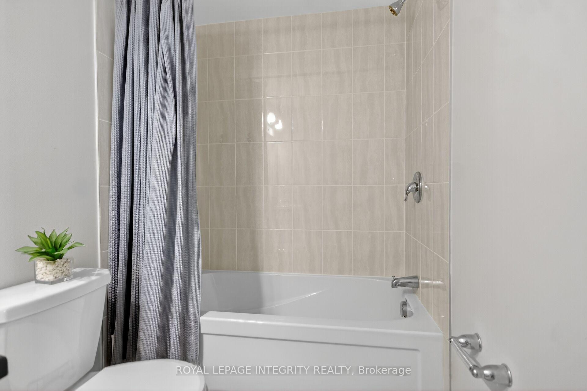 Photo 17 of 96 Feathertop Lane S, Ottawa, Kanata - Emerald Meadows/Trailwest — HOMEH
