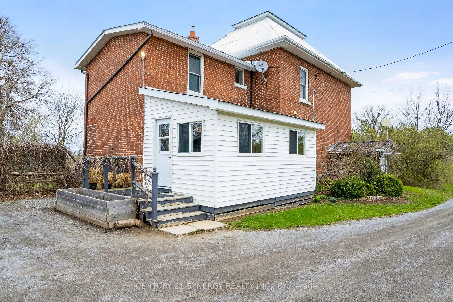 Photo 2 of 157 Duncan Drive, McNab/Braeside, Mcnab/Braeside Twps — HOMEH