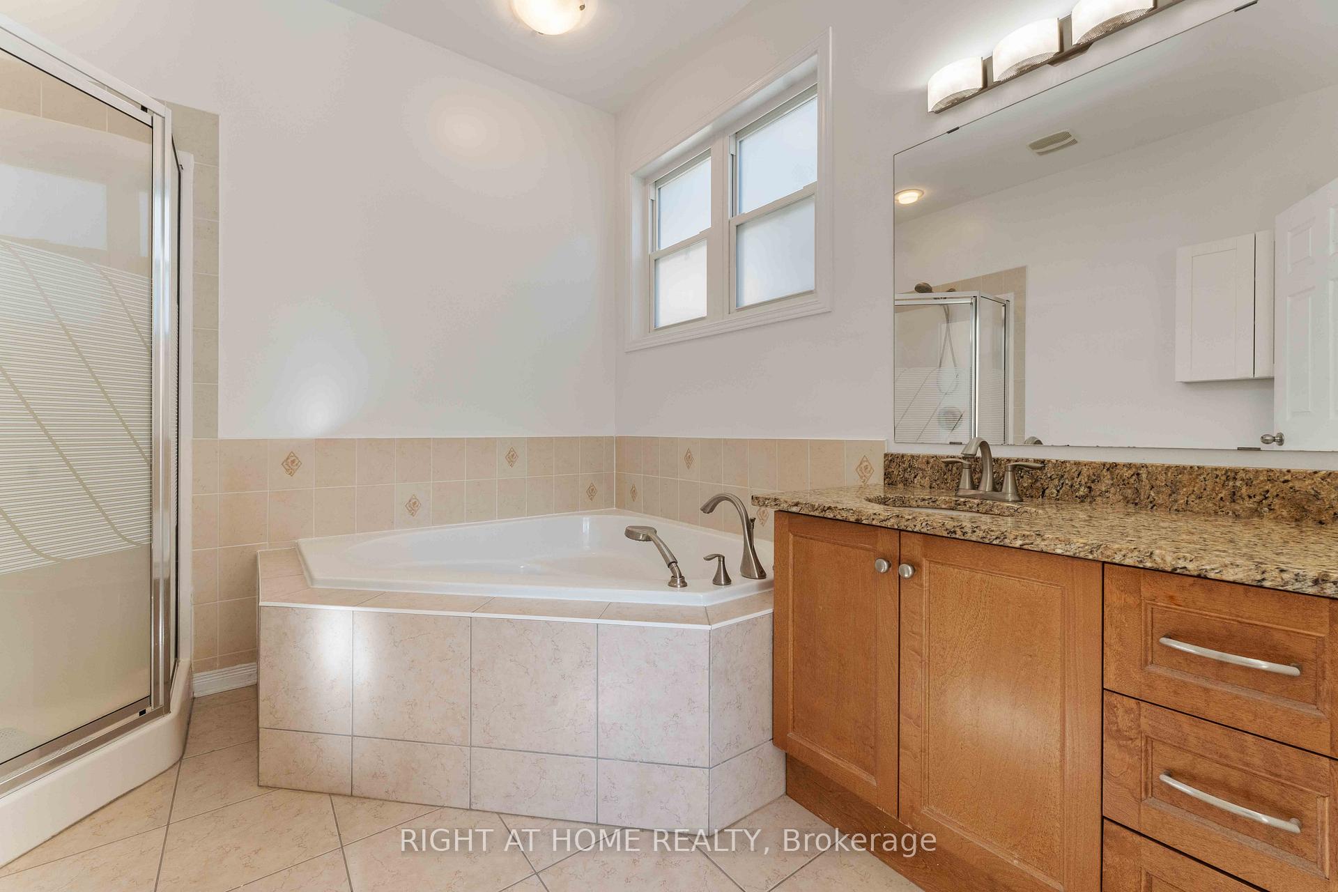Photo 23 of 316 Maxwell Bridge Road, Ottawa, Kanata - Morgan's Grant/South March — HOMEH