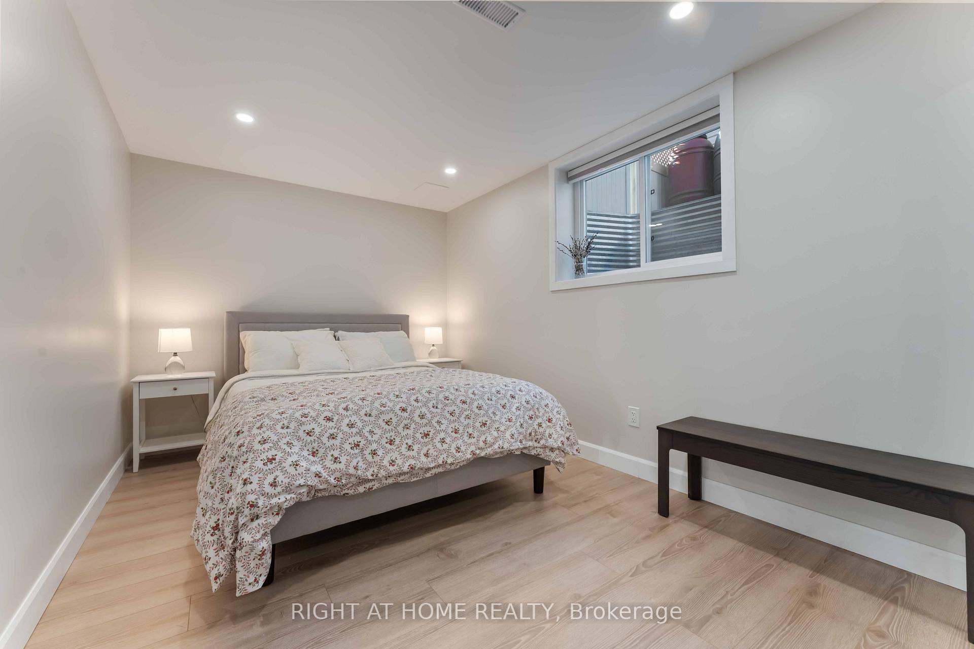 Photo 33 of 316 Maxwell Bridge Road, Ottawa, Kanata - Morgan's Grant/South March — HOMEH