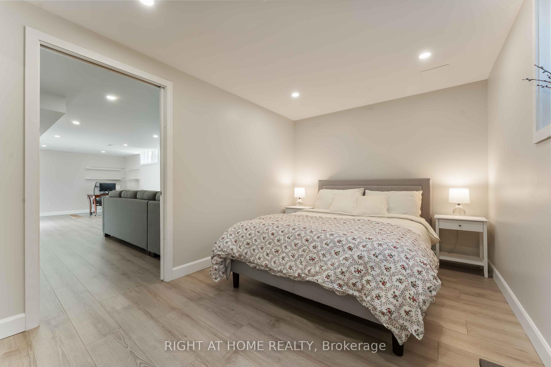 Photo 34 of 316 Maxwell Bridge Road, Ottawa, Kanata - Morgan's Grant/South March — HOMEH