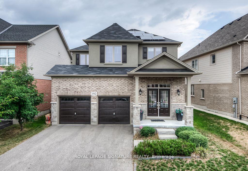 Front of 102 Coopershawk Street