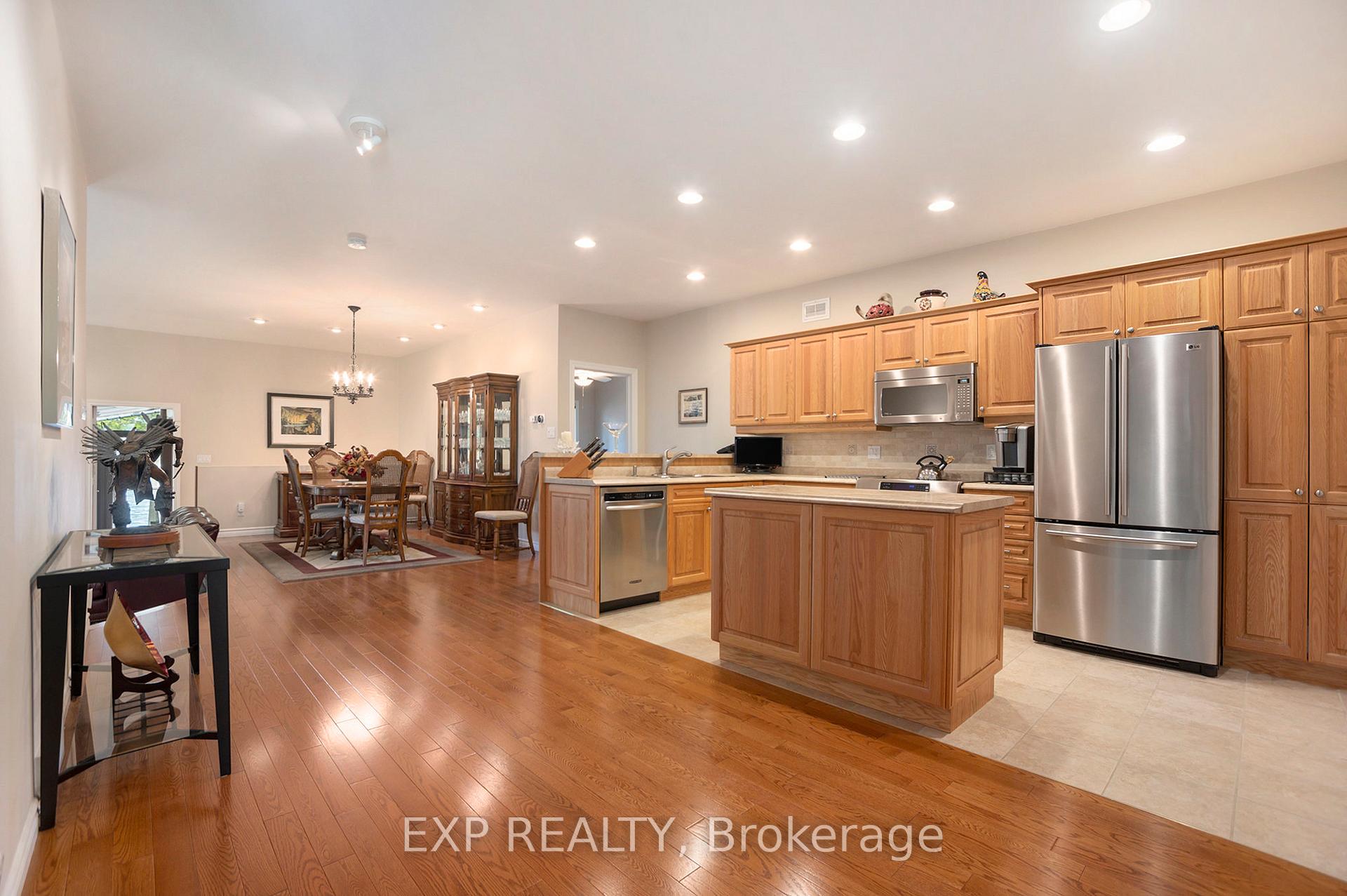 Photo 9 of 544 Lakeshore Road, Lanark Highlands, Lanark Highlands (Darling) Twp — HOMEH