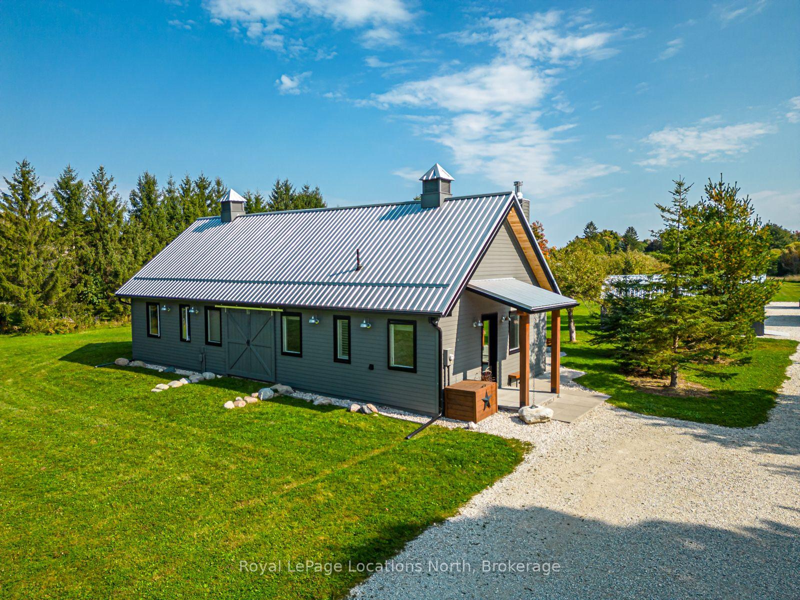 Photo 2 of 195 Centre Street, Meaford — HOMEH