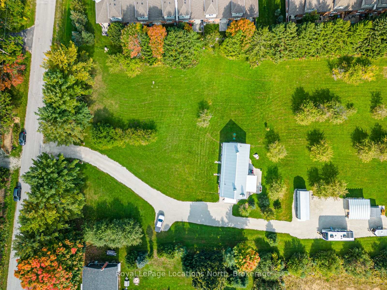 Photo 6 of 195 Centre Street, Meaford — HOMEH