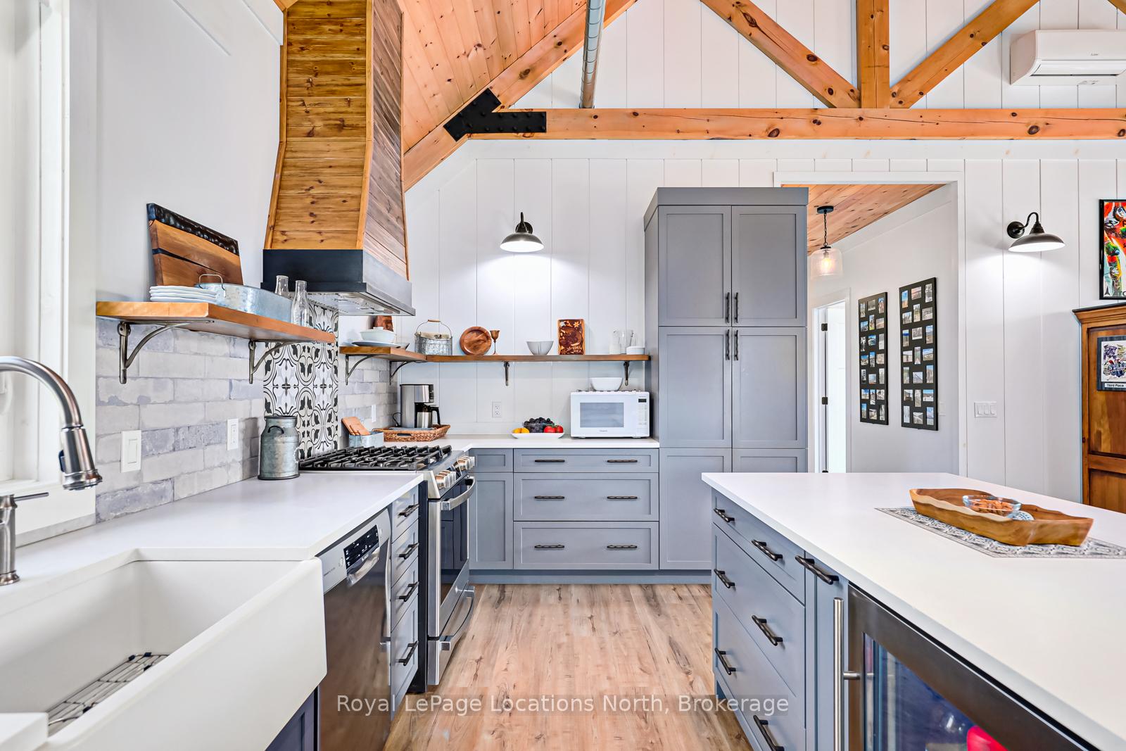 Photo 17 of 195 Centre Street, Meaford — HOMEH