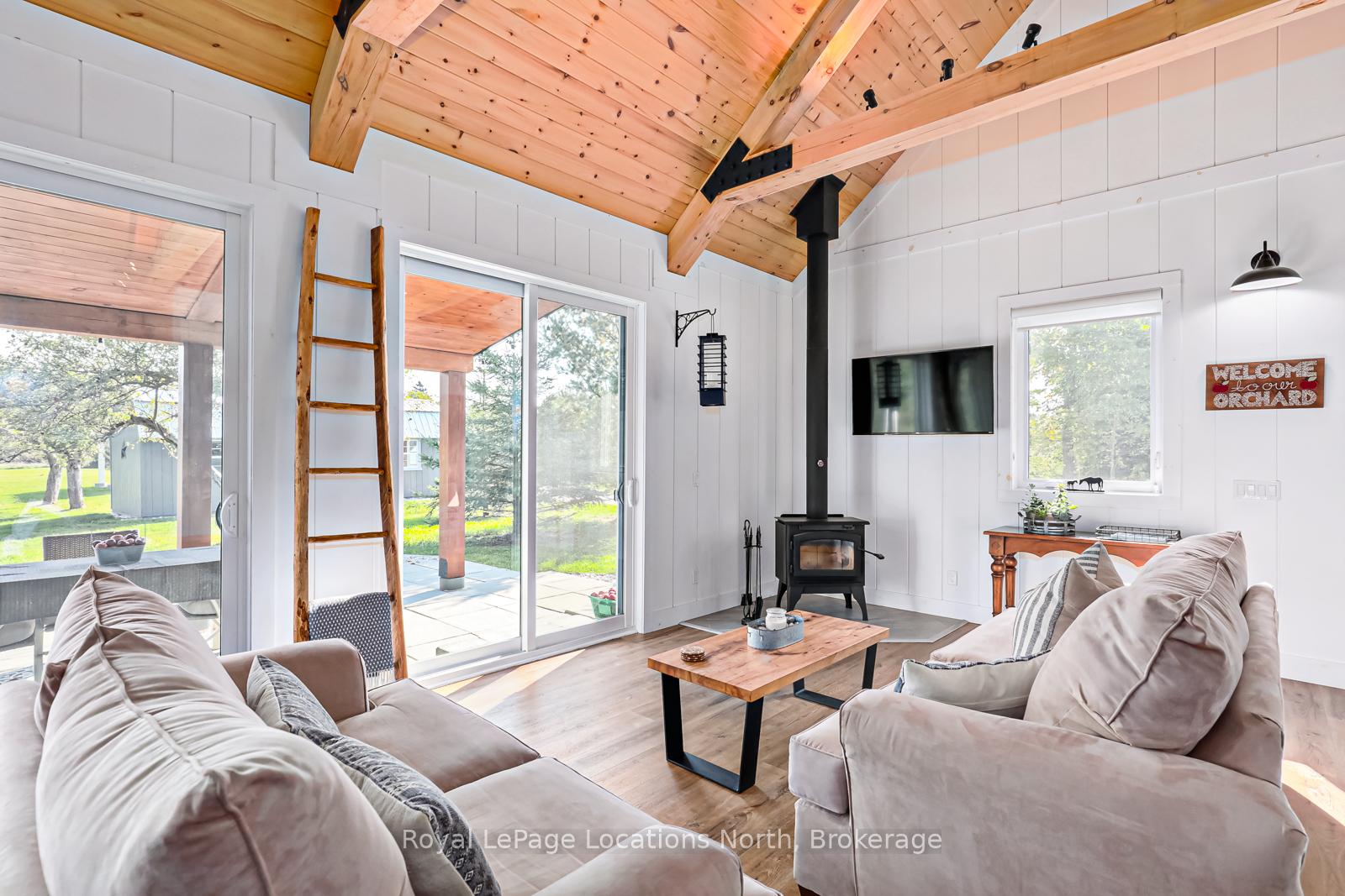 Photo 19 of 195 Centre Street, Meaford — HOMEH