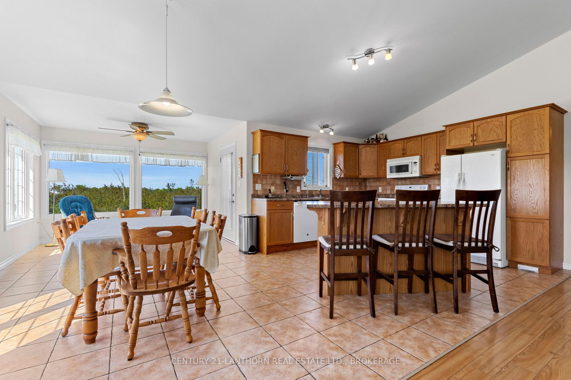 Photo 9 of 1095 Fred Brown Road, Loyalist, Lennox and Addington - South — HOMEH