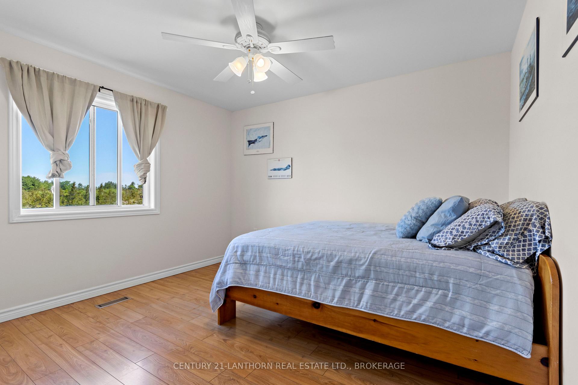 Photo 17 of 1095 Fred Brown Road, Loyalist, Lennox and Addington - South — HOMEH