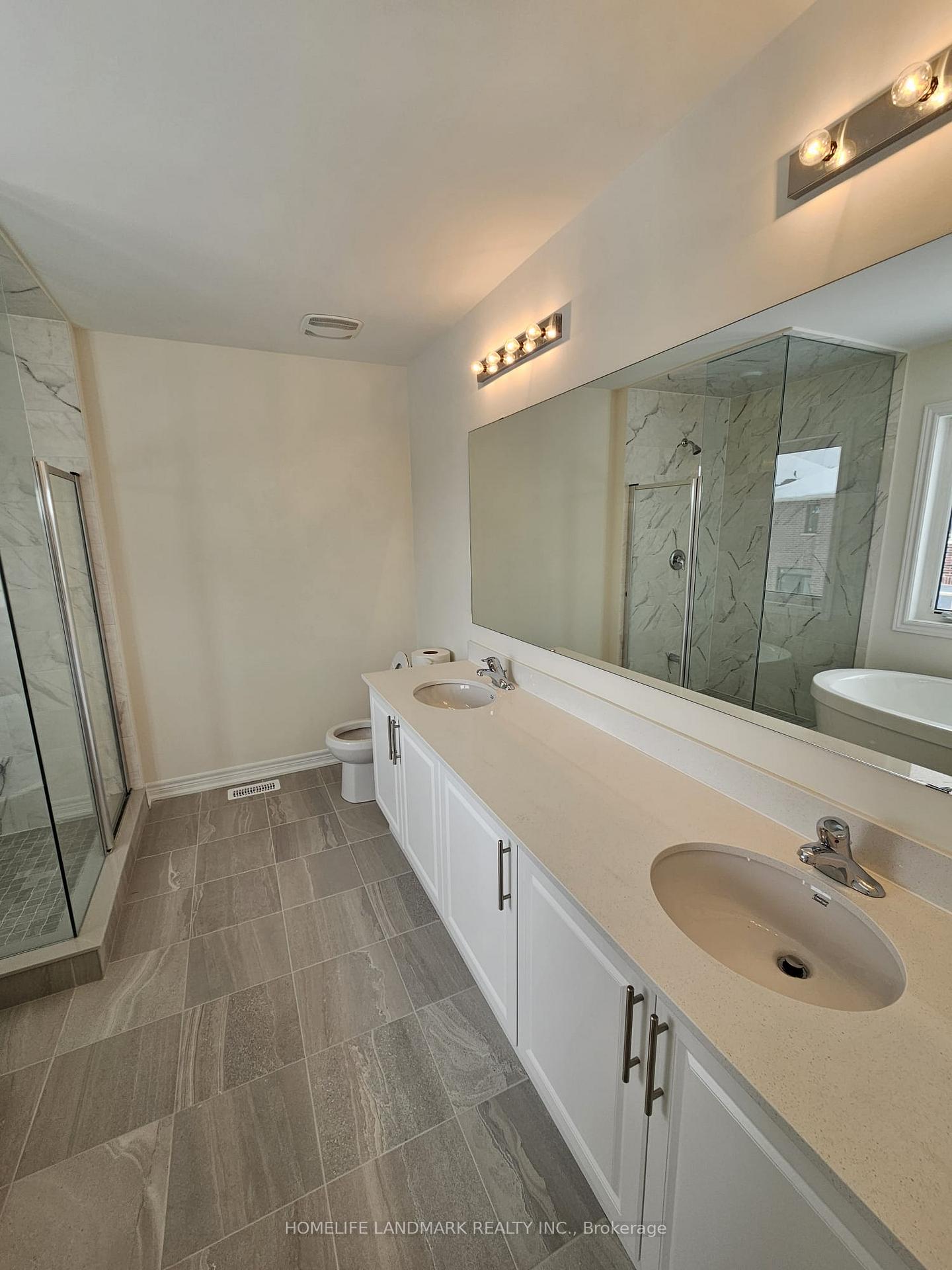 Photo 16 of 1489 Davis Loop Circle, Innisfil, Lefroy — HOMEH
