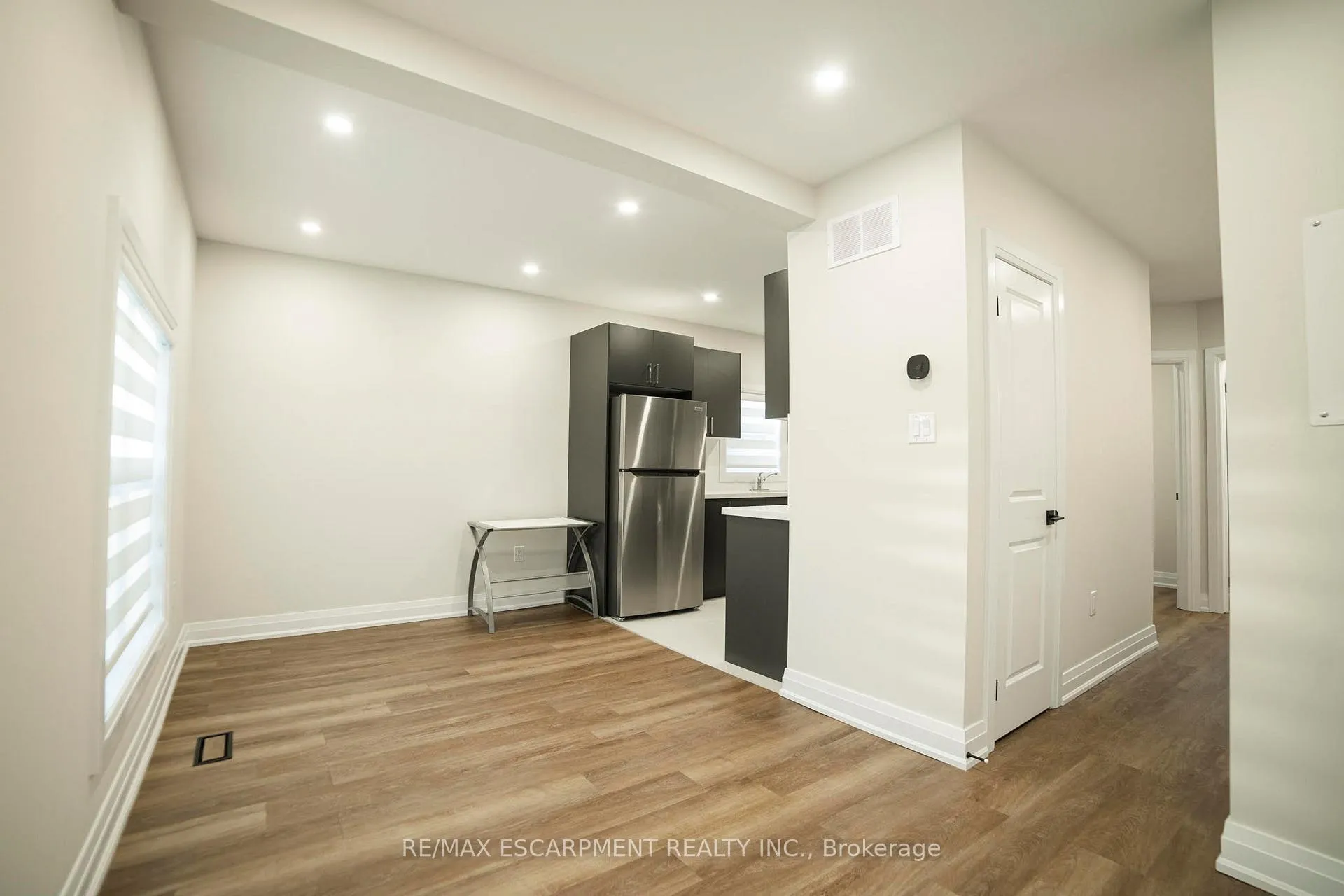Photo 12 of Unit 1, 265 Robert Street, Hamilton, Landsdale — HOMEH