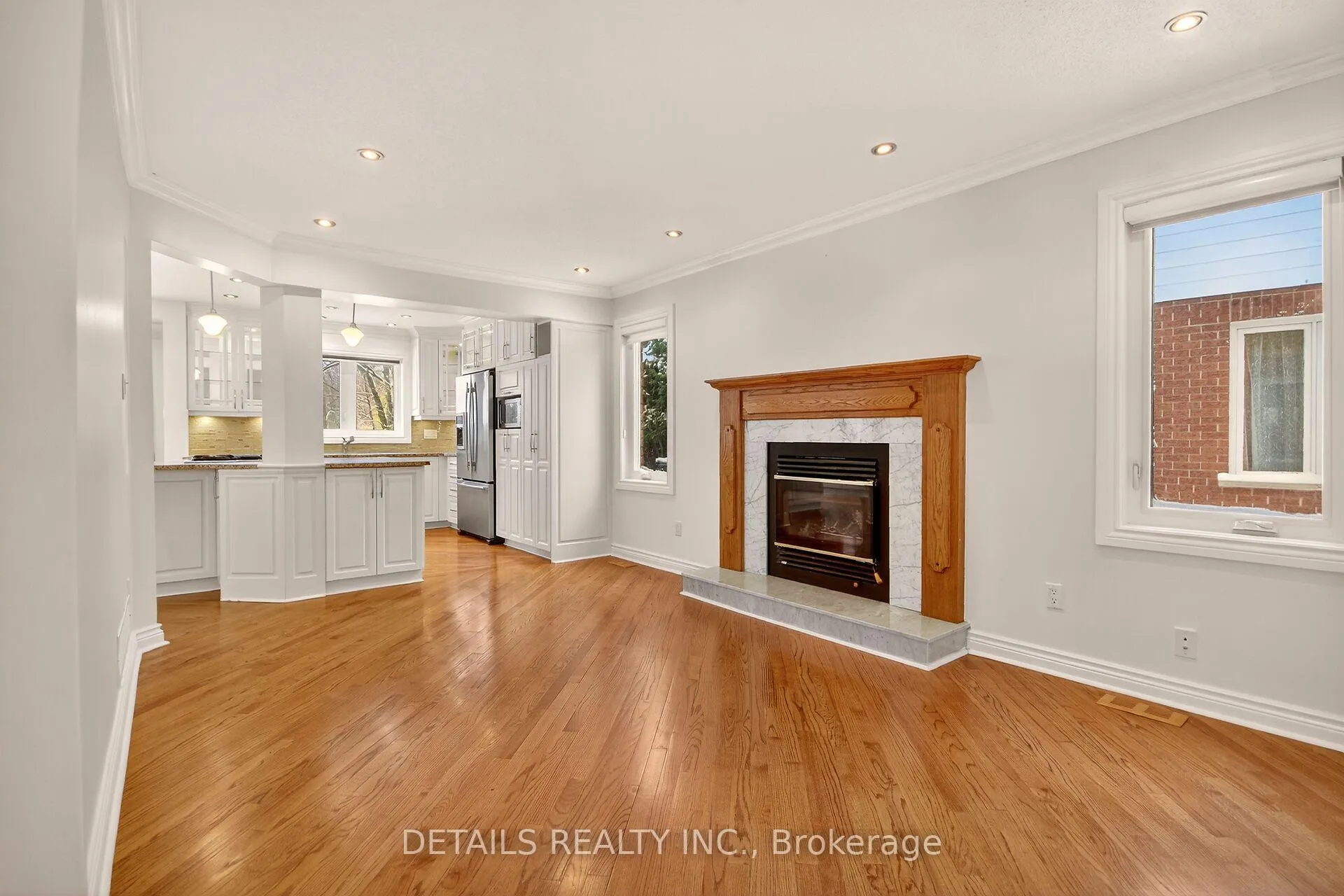 Photo 8 of 41 Weslock Way, Ottawa, Kanata - Kanata Lakes/Heritage Hills — HOMEH