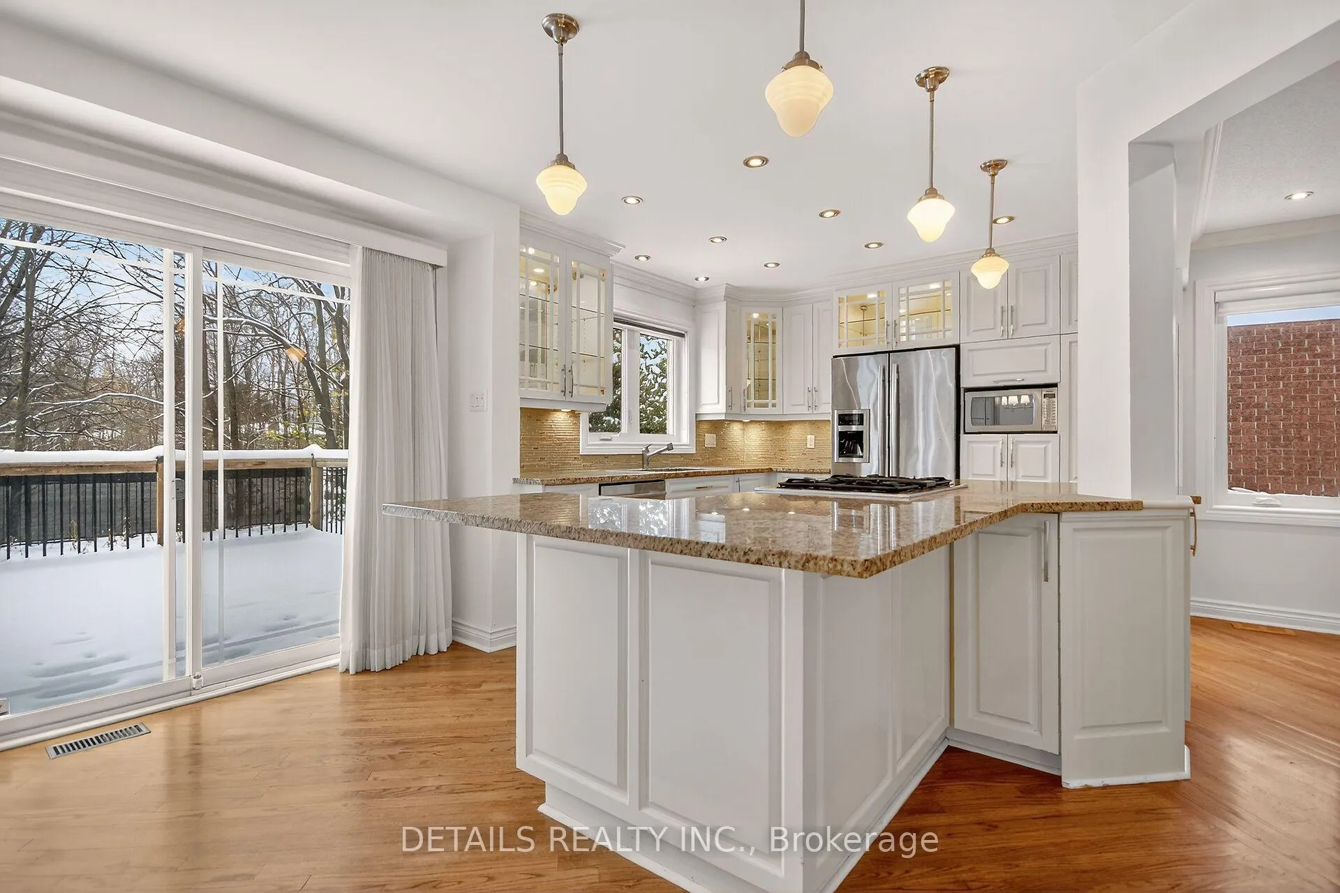 Photo 13 of 41 Weslock Way, Ottawa, Kanata - Kanata Lakes/Heritage Hills — HOMEH