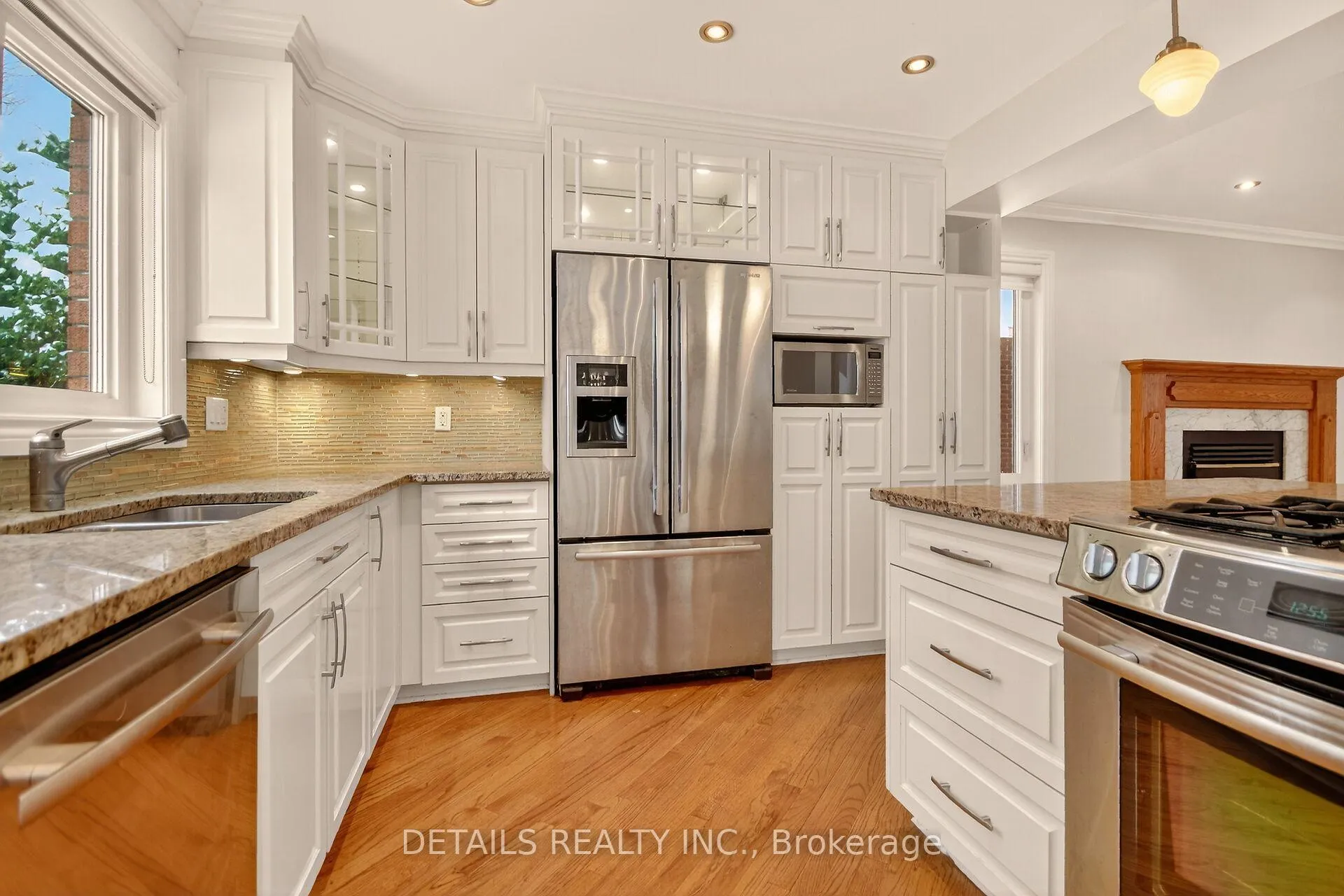 Photo 15 of 41 Weslock Way, Ottawa, Kanata - Kanata Lakes/Heritage Hills — HOMEH