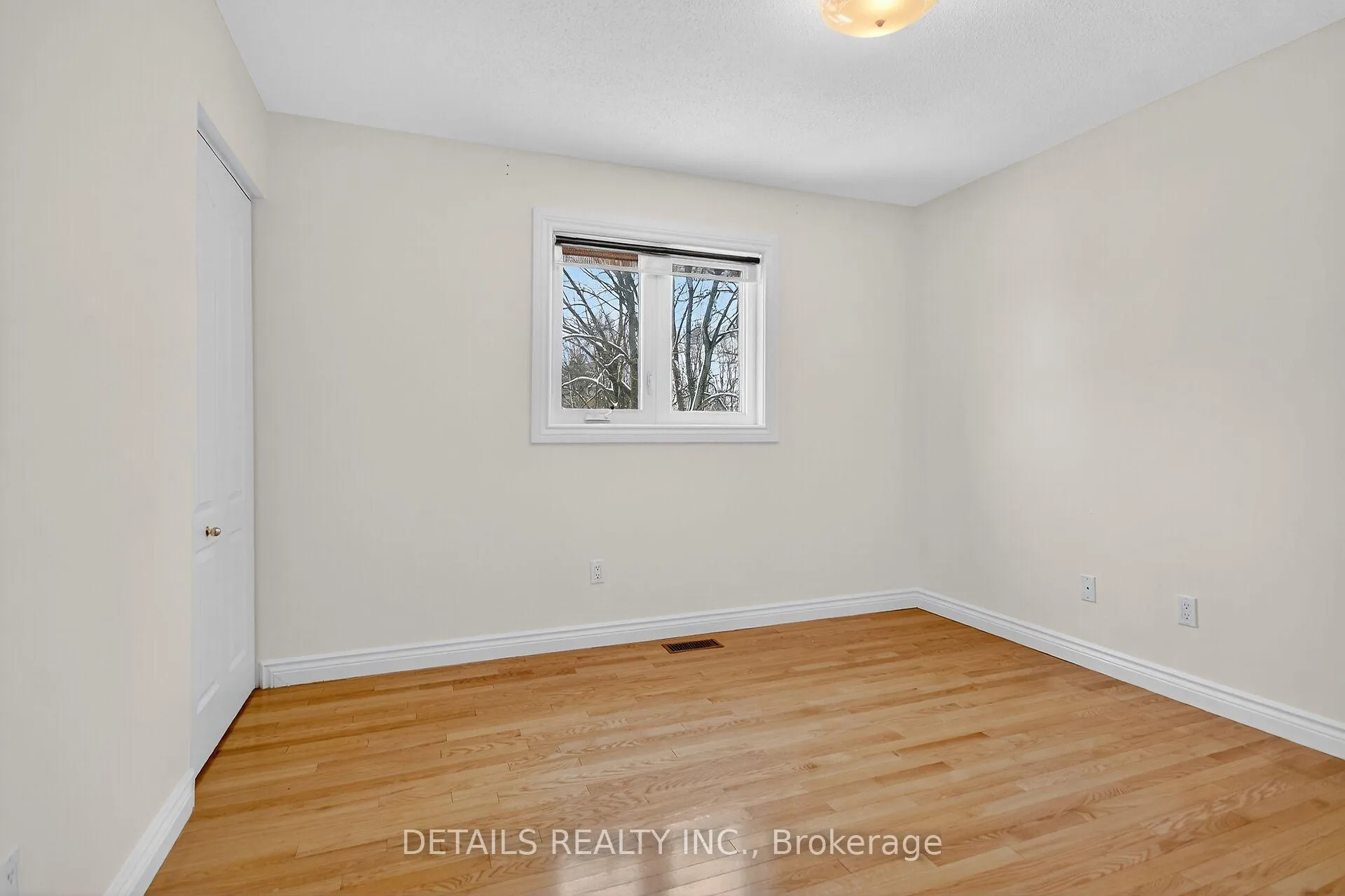Photo 29 of 41 Weslock Way, Ottawa, Kanata - Kanata Lakes/Heritage Hills — HOMEH