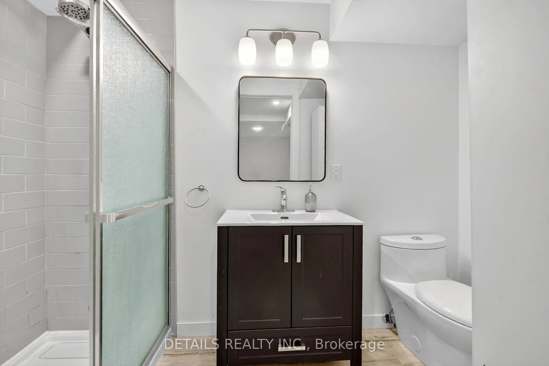 Photo 31 of 41 Weslock Way, Ottawa, Kanata - Kanata Lakes/Heritage Hills — HOMEH