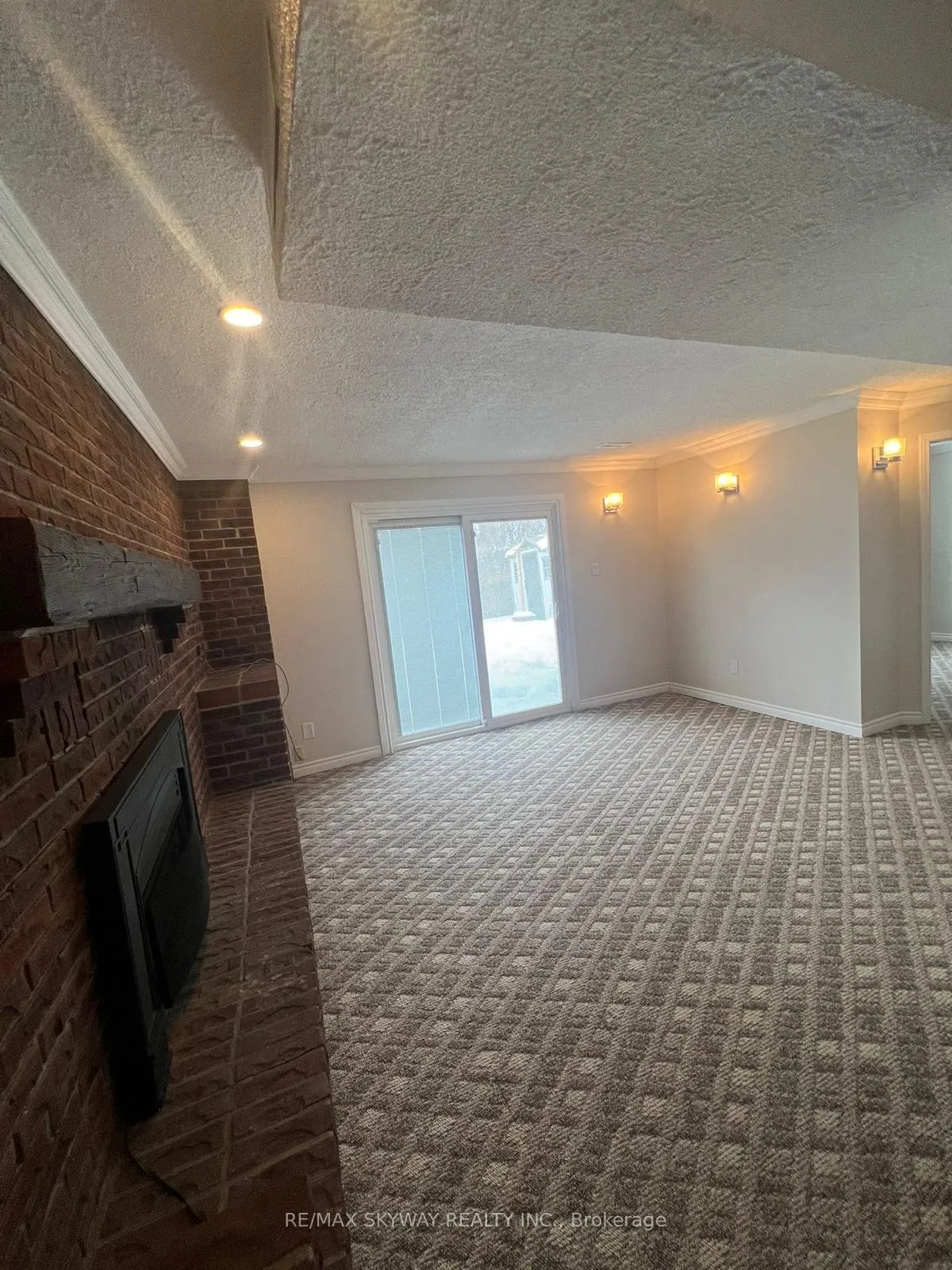 Photo 18 of 18 Matthew Court, Kitchener — HOMEH