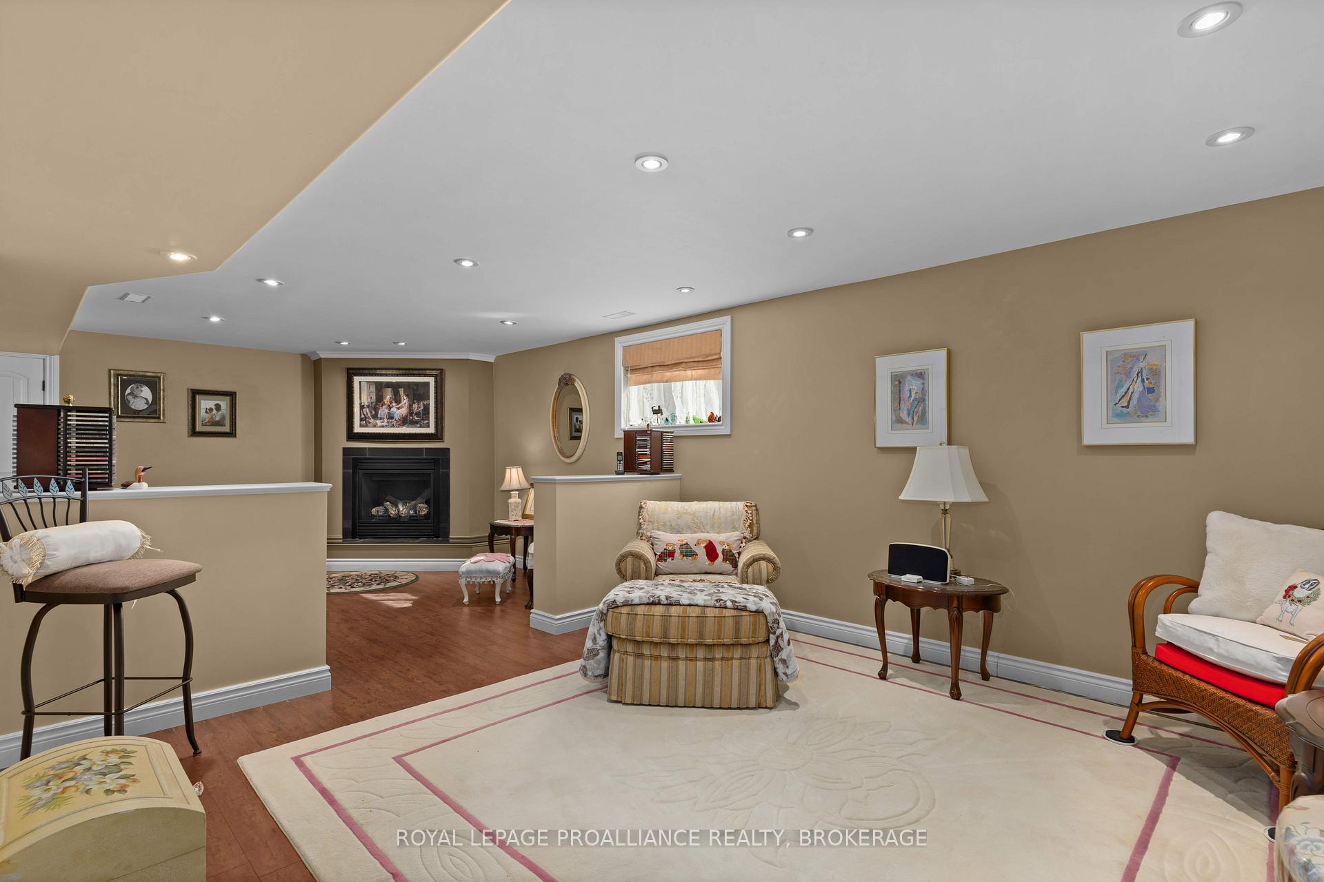 Photo 34 of 102 Blakely Street, Loyalist, Amherstview — HOMEH