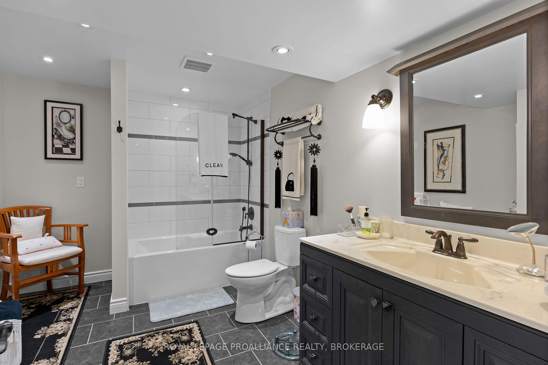 Photo 38 of 102 Blakely Street, Loyalist, Amherstview — HOMEH