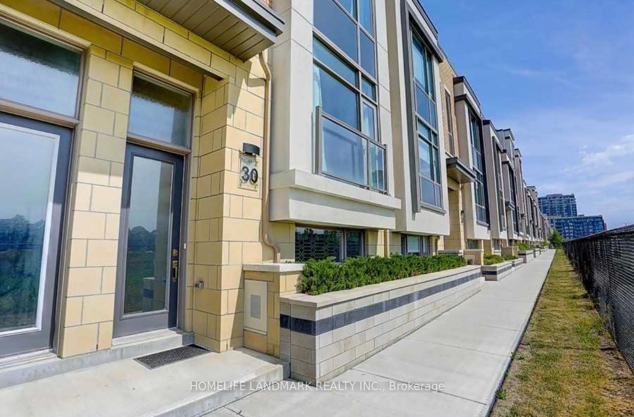 Photo 3 of 30 McClary's Way, Markham, Unionville — HOMEH