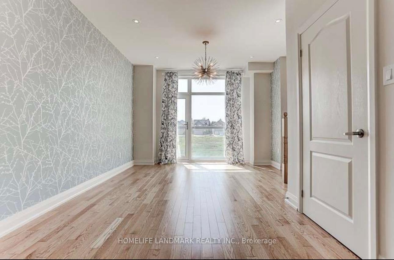 Photo 5 of 30 McClary's Way, Markham, Unionville — HOMEH