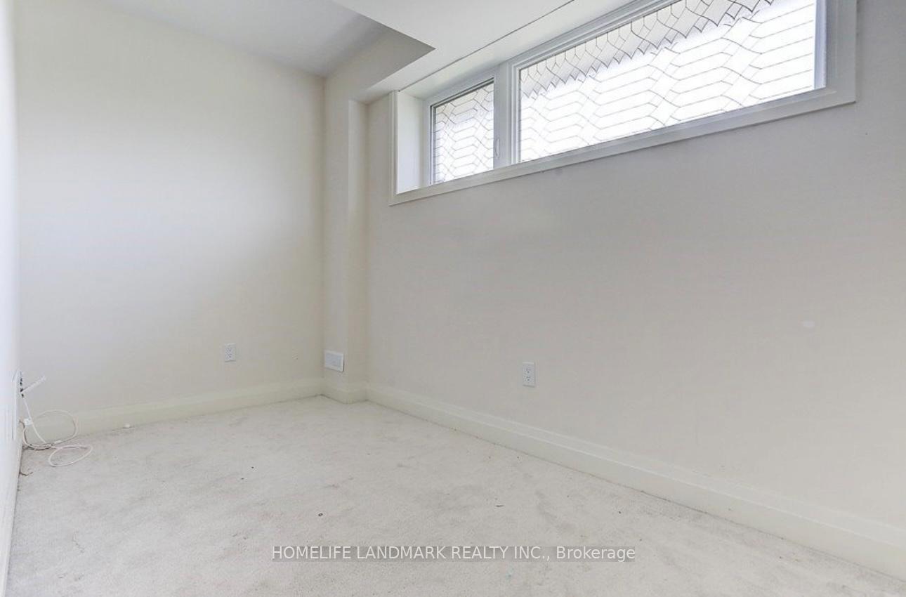 Photo 26 of 30 McClary's Way, Markham, Unionville — HOMEH
