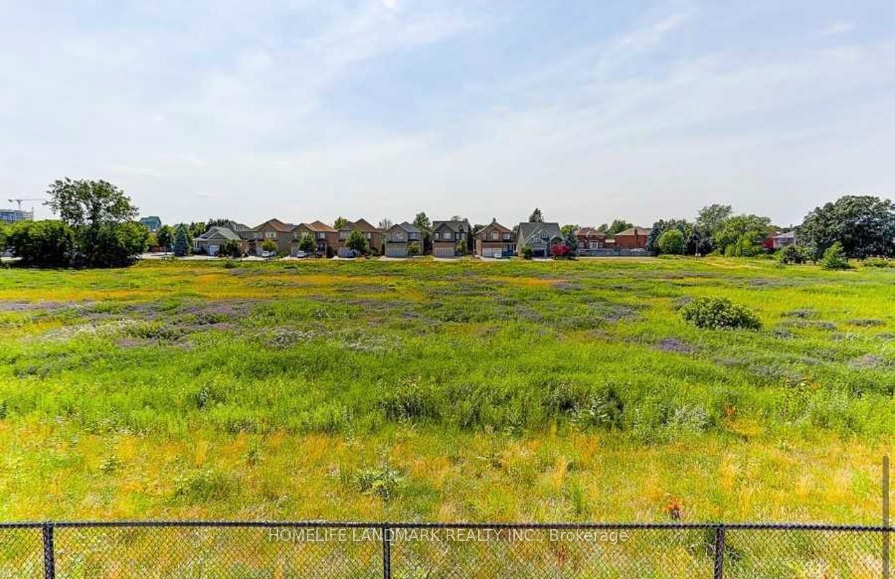 Photo 29 of 30 McClary's Way, Markham, Unionville — HOMEH