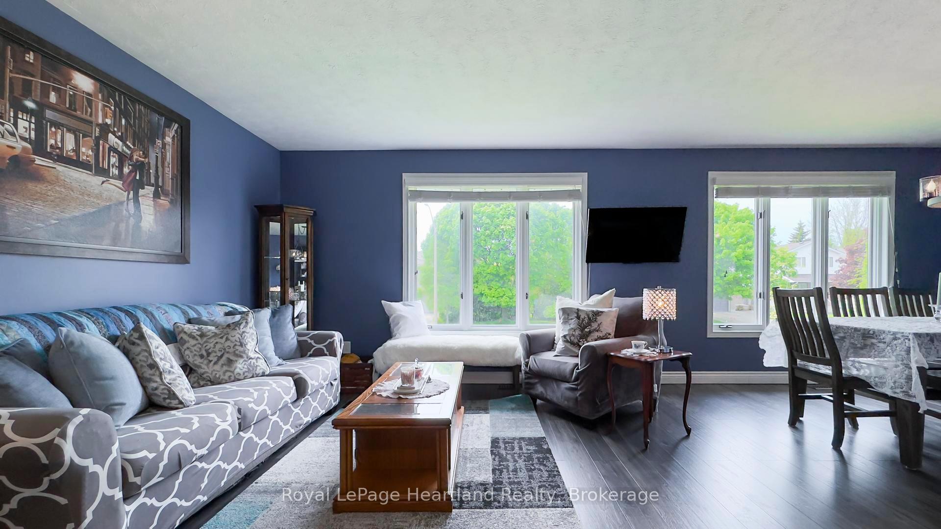 Photo 5 of 651 Kennard Crescent, Kincardine — HOMEH