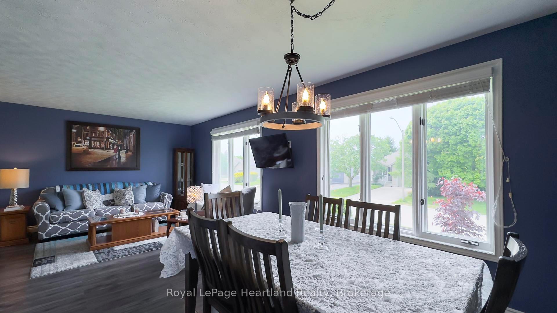Photo 13 of 651 Kennard Crescent, Kincardine — HOMEH