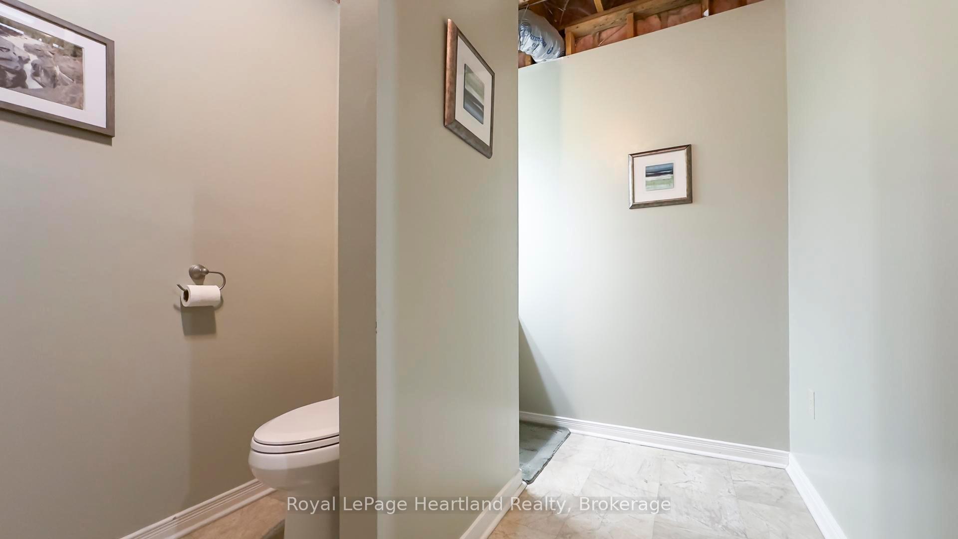 Photo 37 of 651 Kennard Crescent, Kincardine — HOMEH