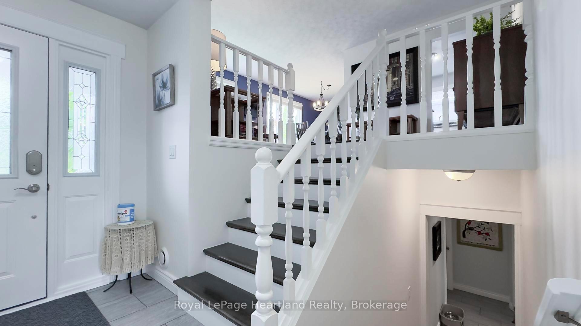 Photo 40 of 651 Kennard Crescent, Kincardine — HOMEH
