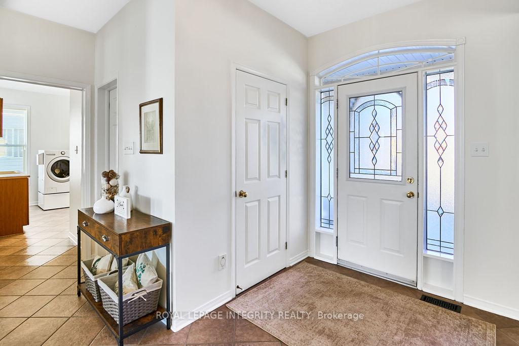 Photo 3 of 57 Insmill Crescent, Ottawa, Kanata - Kanata Lakes/Heritage Hills — HOMEH