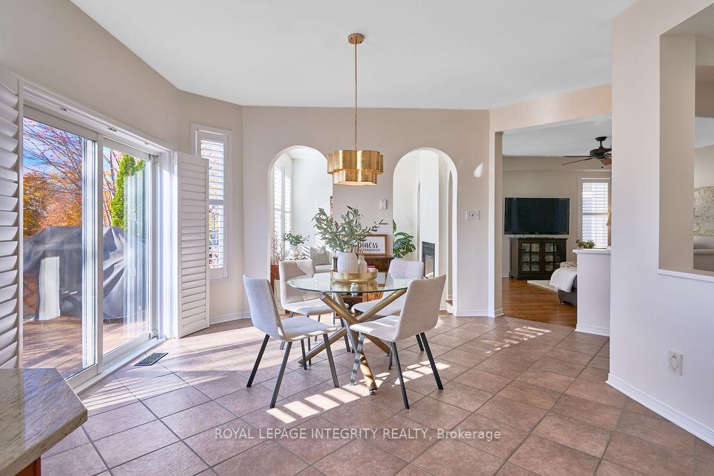 Photo 22 of 57 Insmill Crescent, Ottawa, Kanata - Kanata Lakes/Heritage Hills — HOMEH
