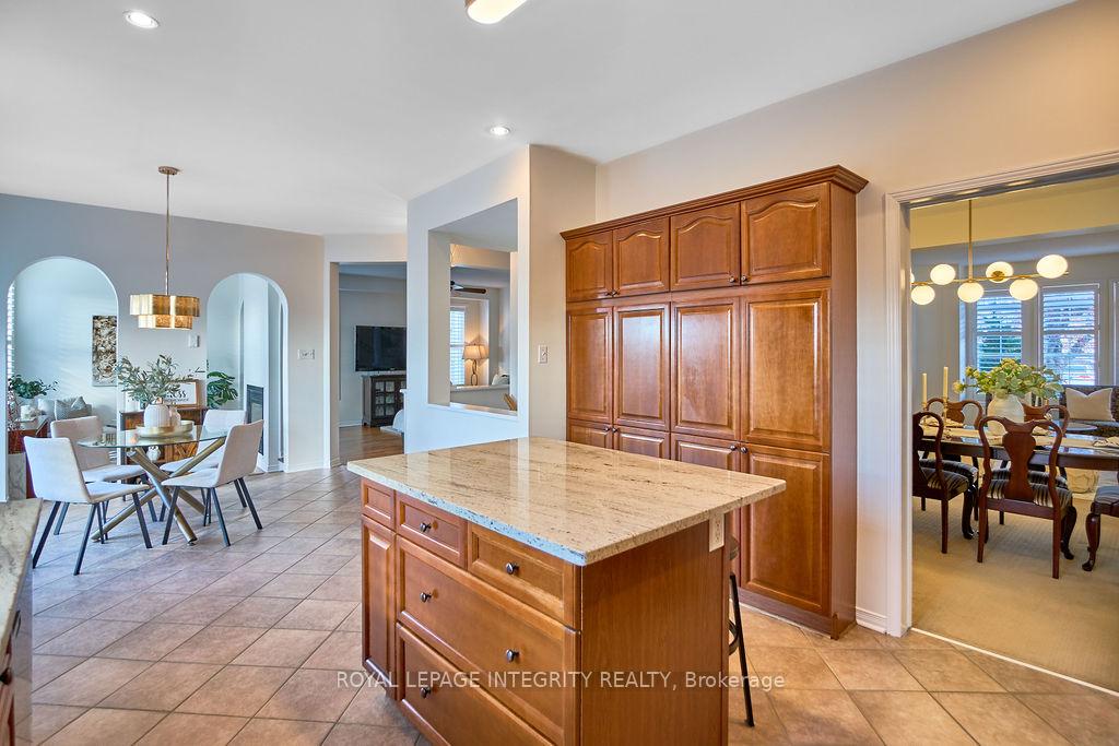 Photo 26 of 57 Insmill Crescent, Ottawa, Kanata - Kanata Lakes/Heritage Hills — HOMEH