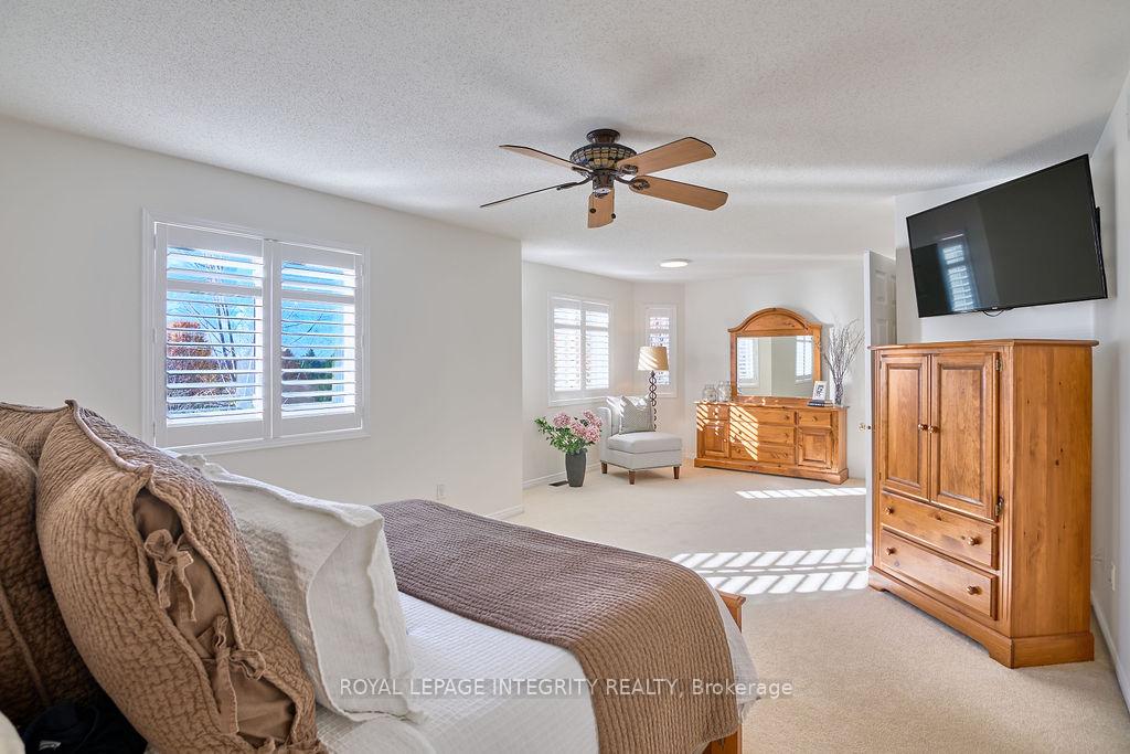 Photo 33 of 57 Insmill Crescent, Ottawa, Kanata - Kanata Lakes/Heritage Hills — HOMEH