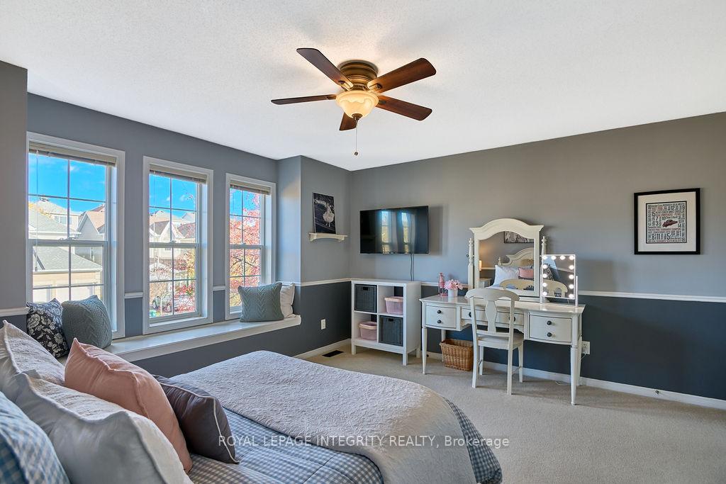 Photo 37 of 57 Insmill Crescent, Ottawa, Kanata - Kanata Lakes/Heritage Hills — HOMEH