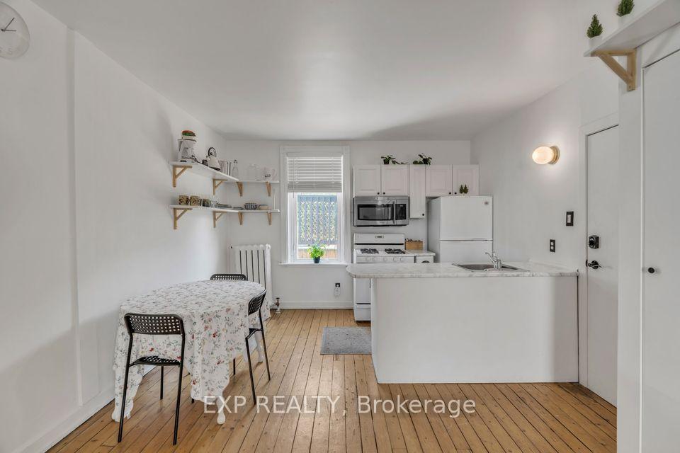 Photo 4 of Unit 4, 208 Clarence Street, Ottawa, Lower Town/Byward Market — HOMEH