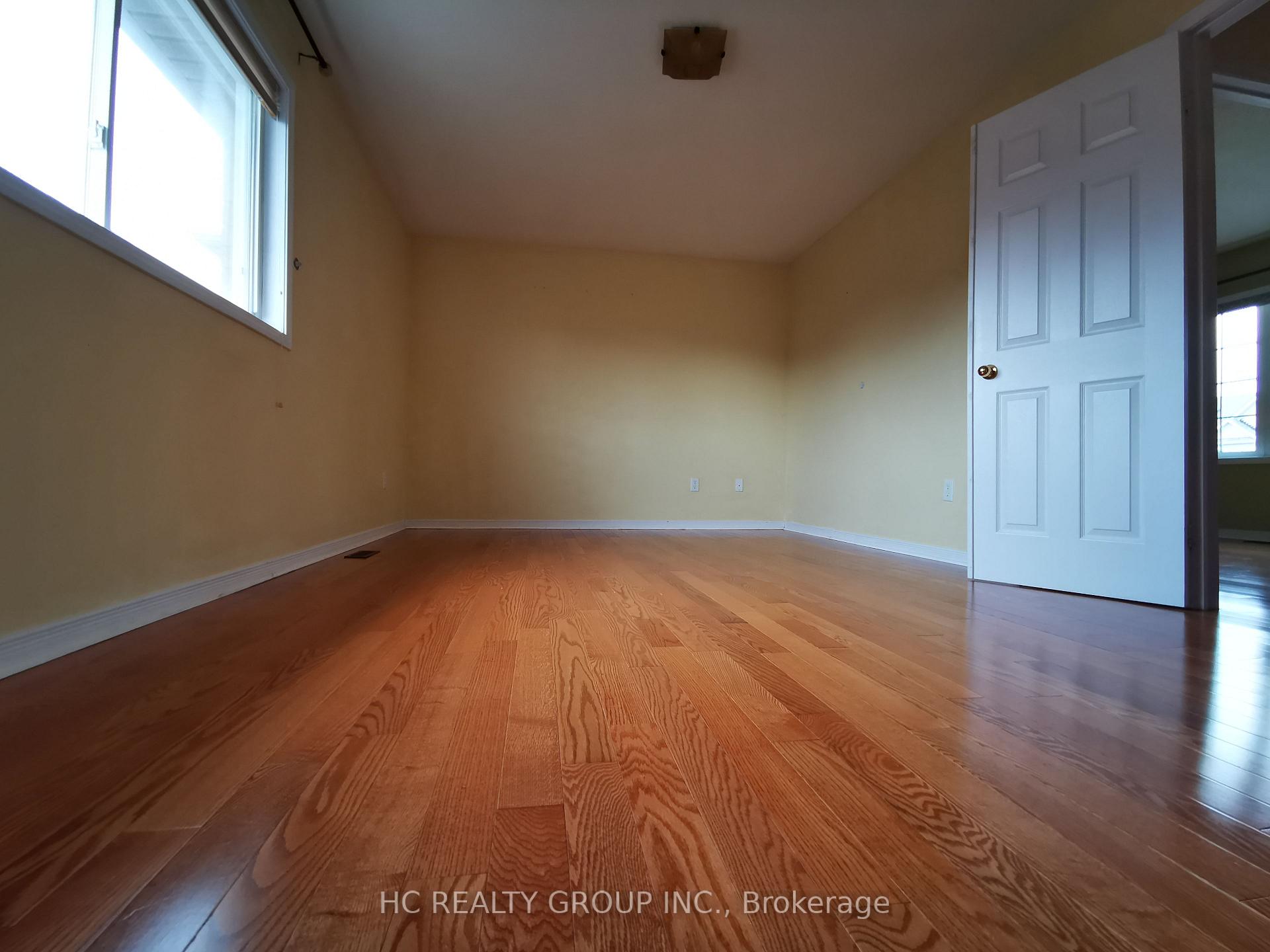 Photo 10 of 16 Vecchia Street, Markham, Wismer — HOMEH