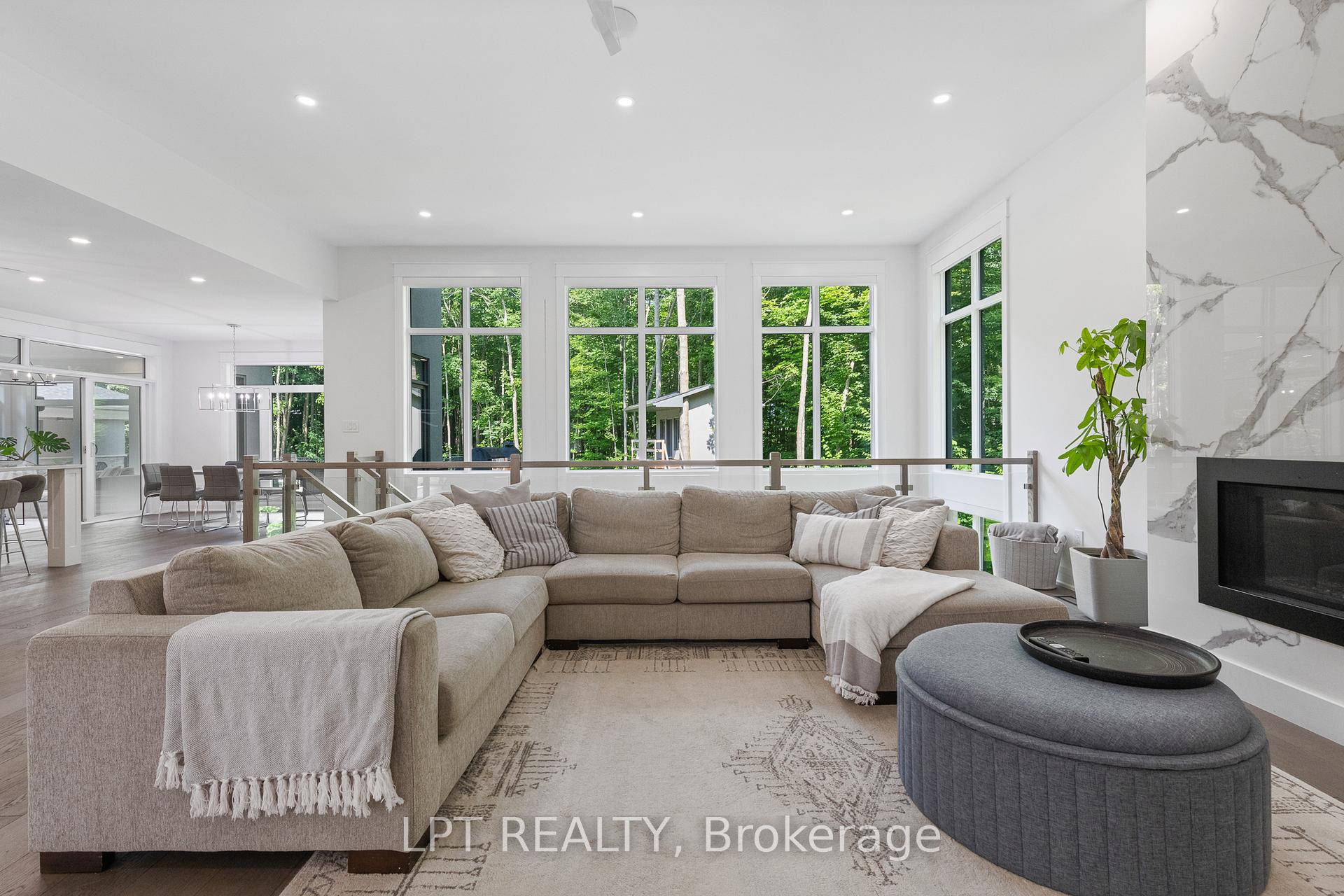 Photo 13 of 5740 Queenscourt Crescent, Ottawa, Manotick East to Manotick Station — HOMEH