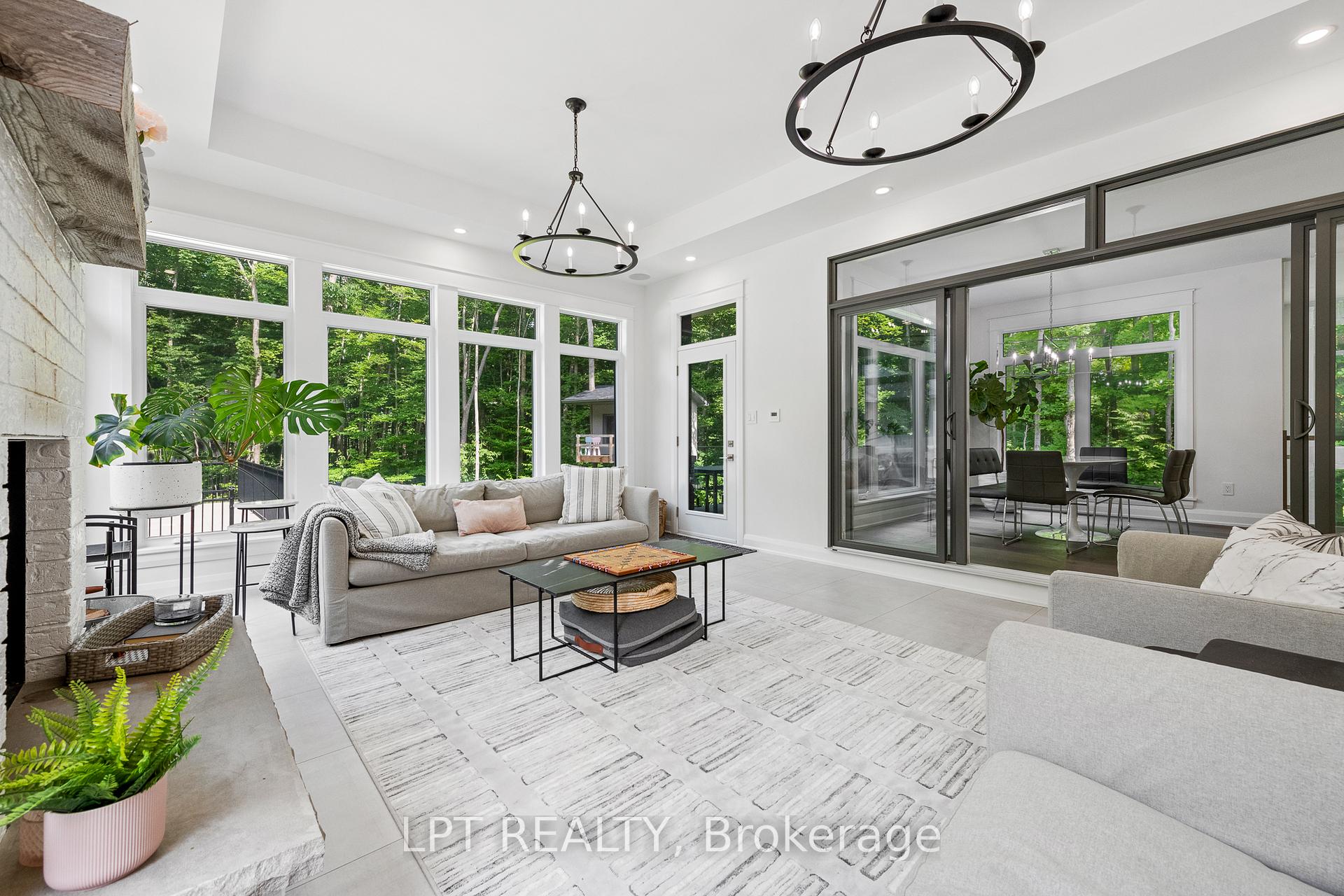 Photo 24 of 5740 Queenscourt Crescent, Ottawa, Manotick East to Manotick Station — HOMEH