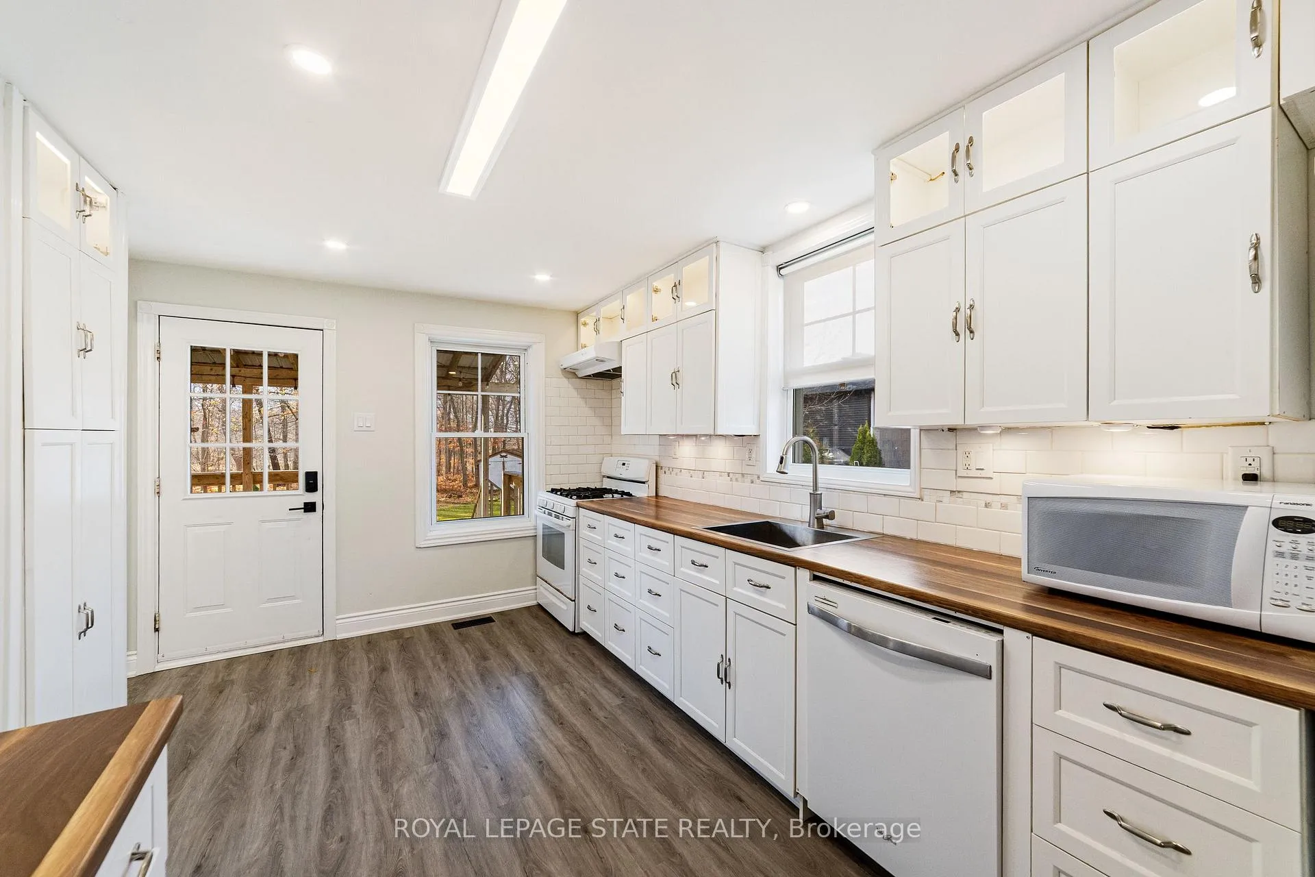 Photo 13 of 2383 Kirk Road, Hamilton, Binbrook — HOMEH